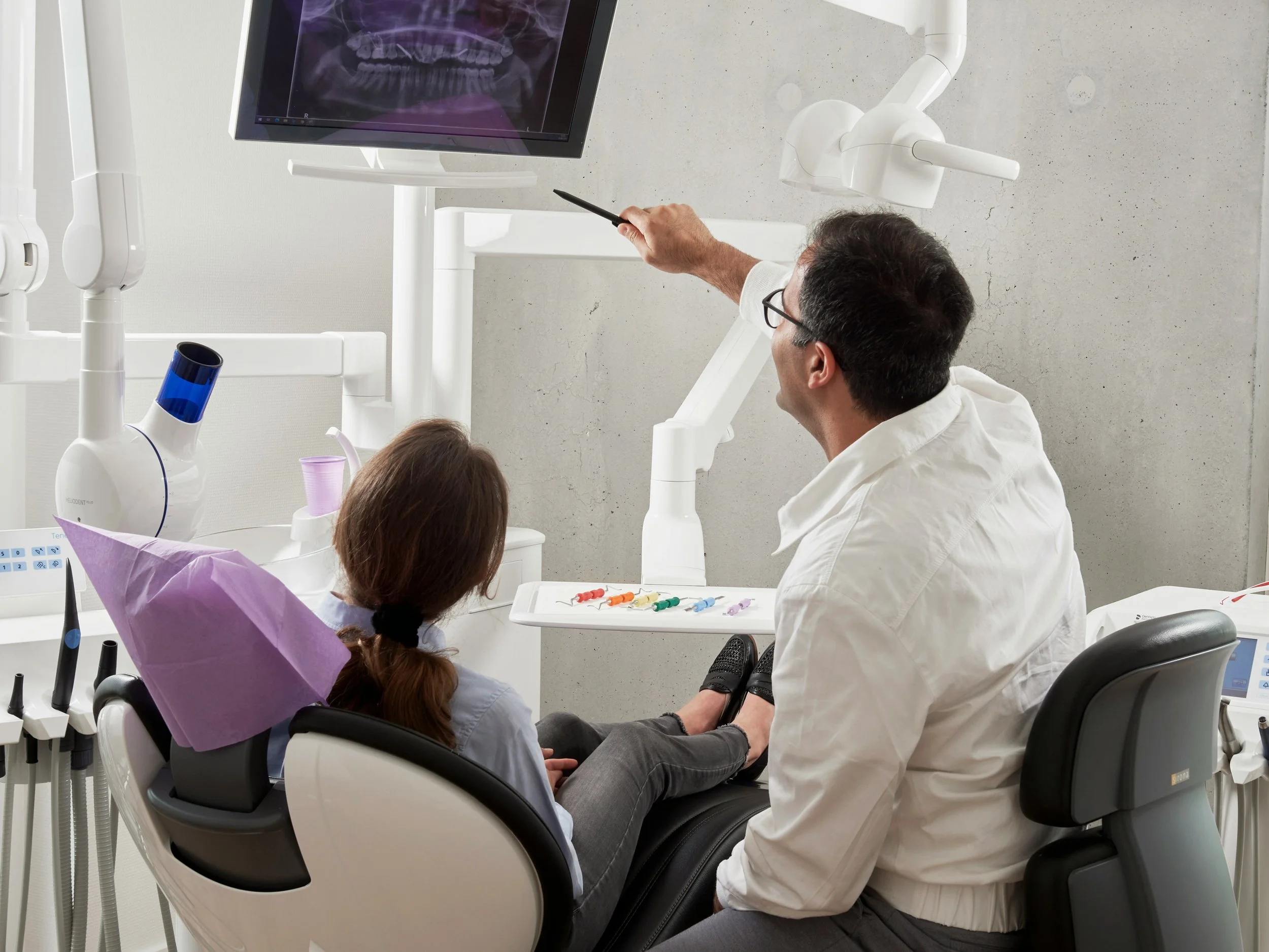 Oral surgeon performing biopsy for lesion evaluation in Shreveport