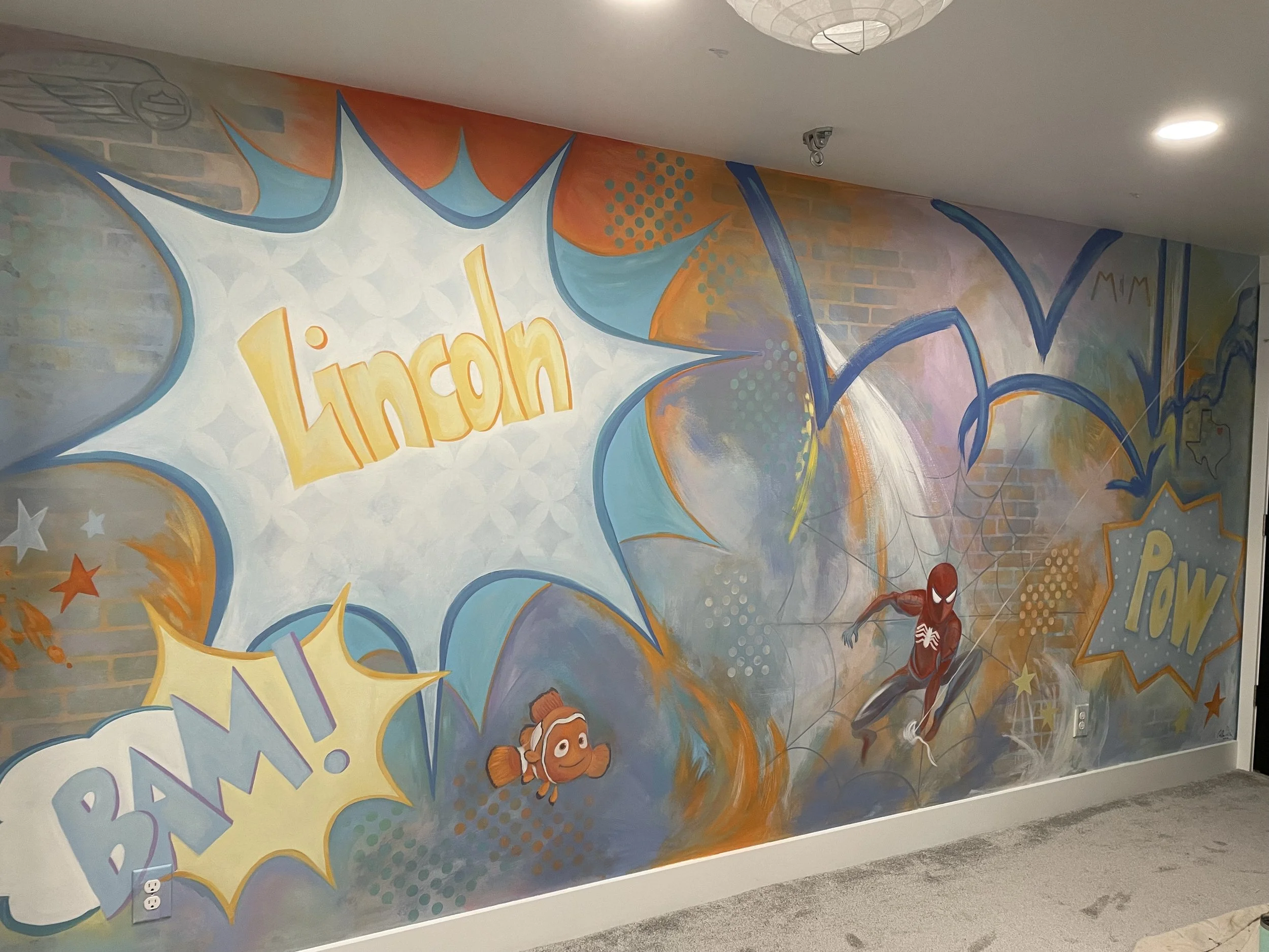 Kid's bedroom mural