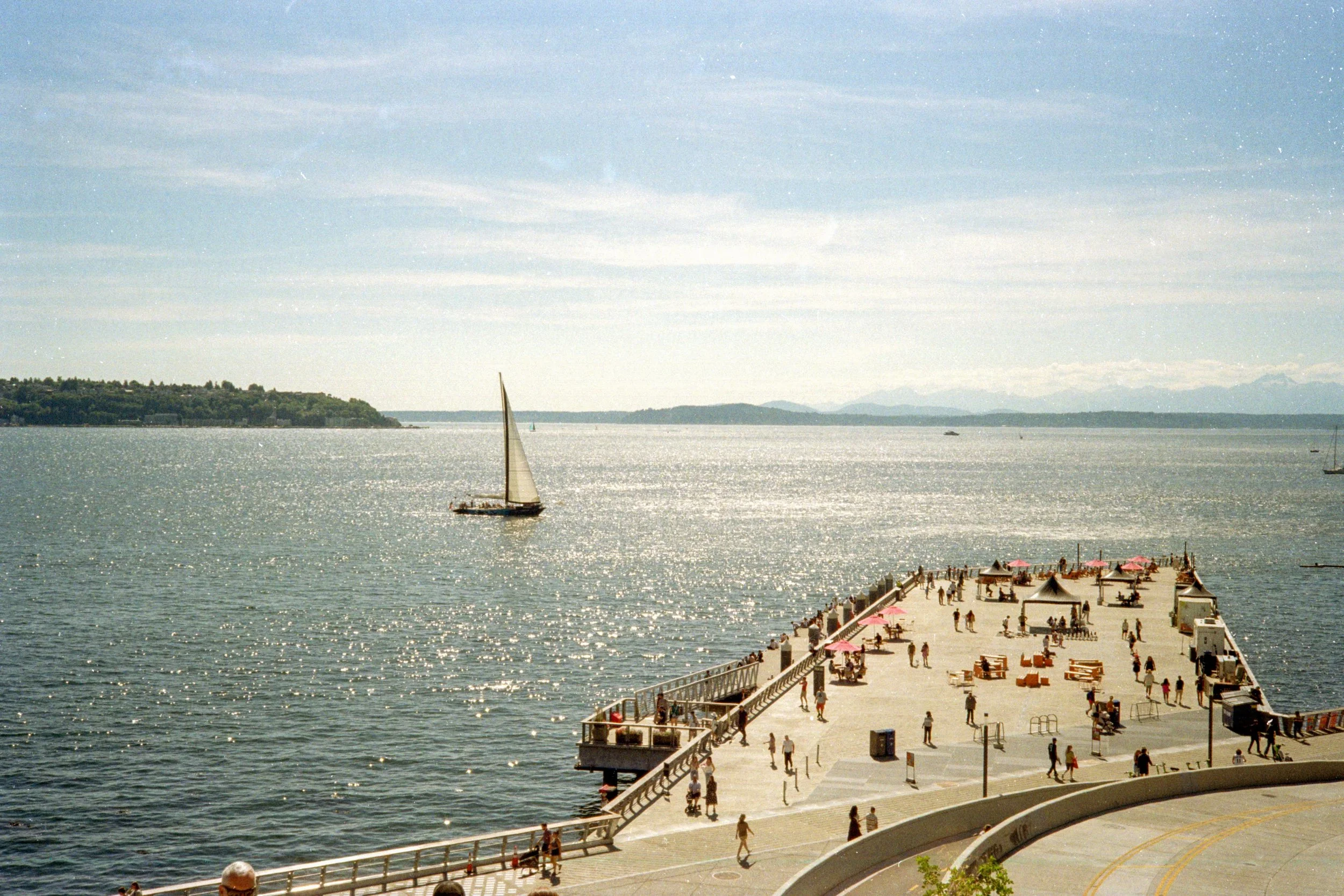 Olympus 35RC - Kodak Gold 200