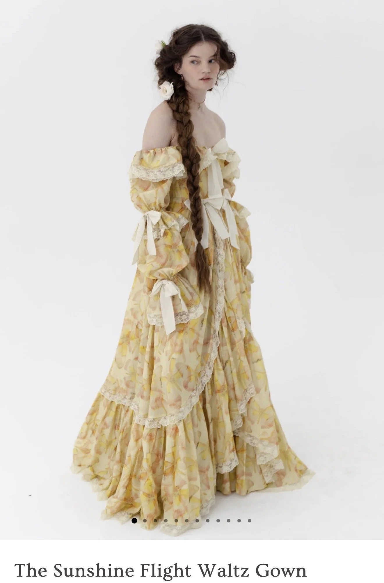 Sunshine Flight Waltz Gown, Sizes: L, $150