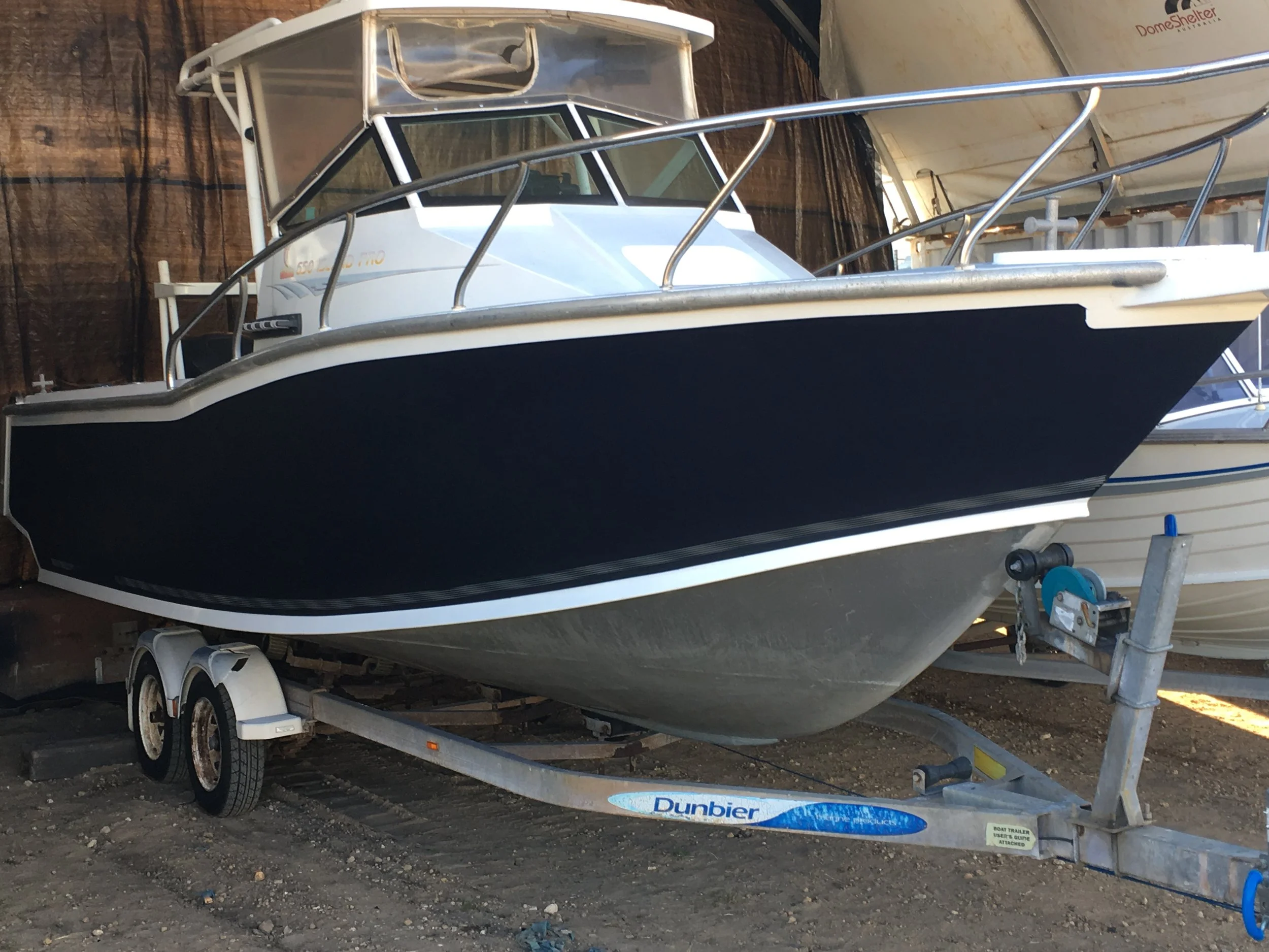 After Repaint: Aluminium boat