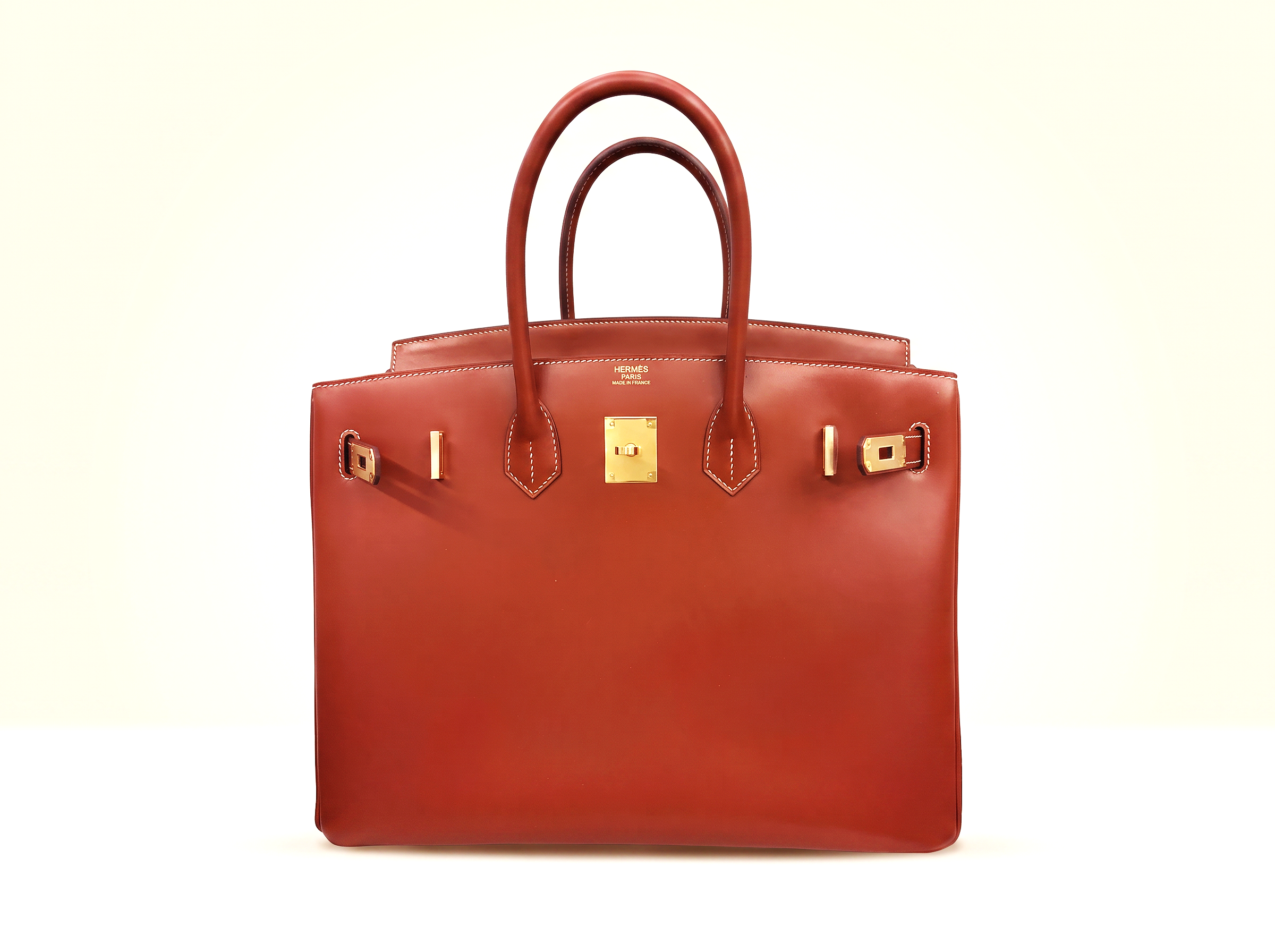 Luxury+Cognac+Leather+Handbag.png