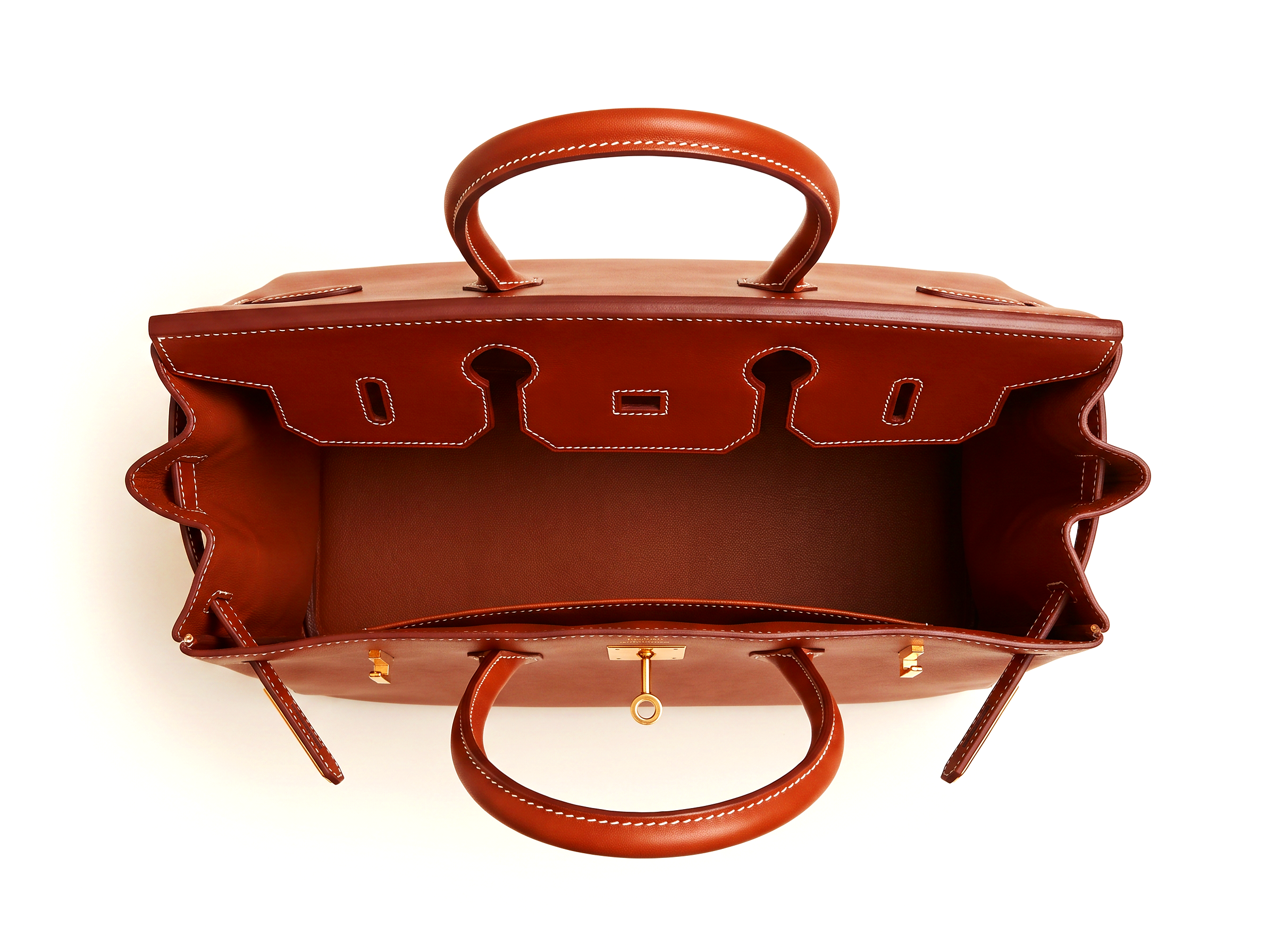 Minimalist+Luxury+Handbag+Overhead+View.png