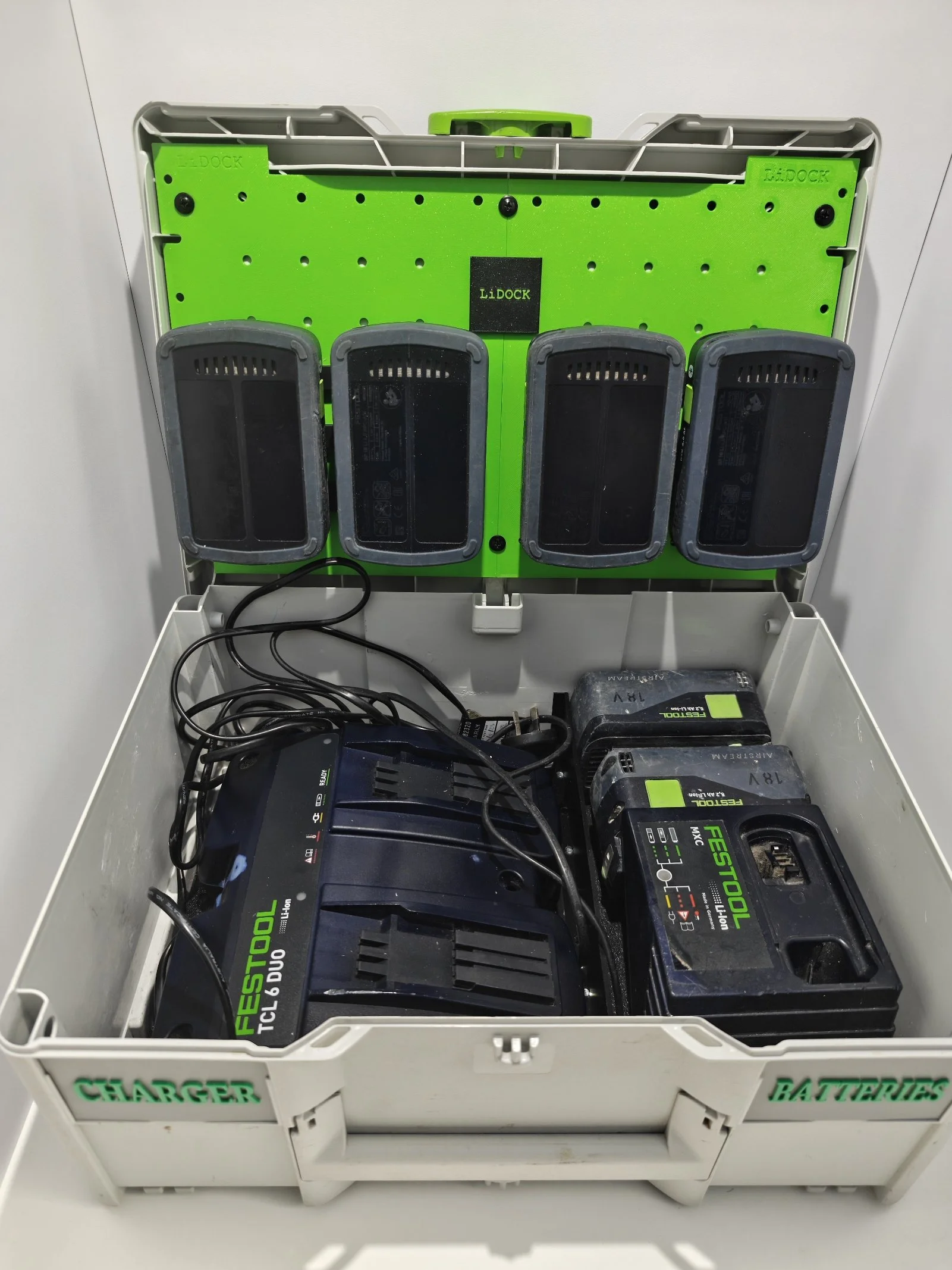 FESTOOL 4 Battery 2.jpg