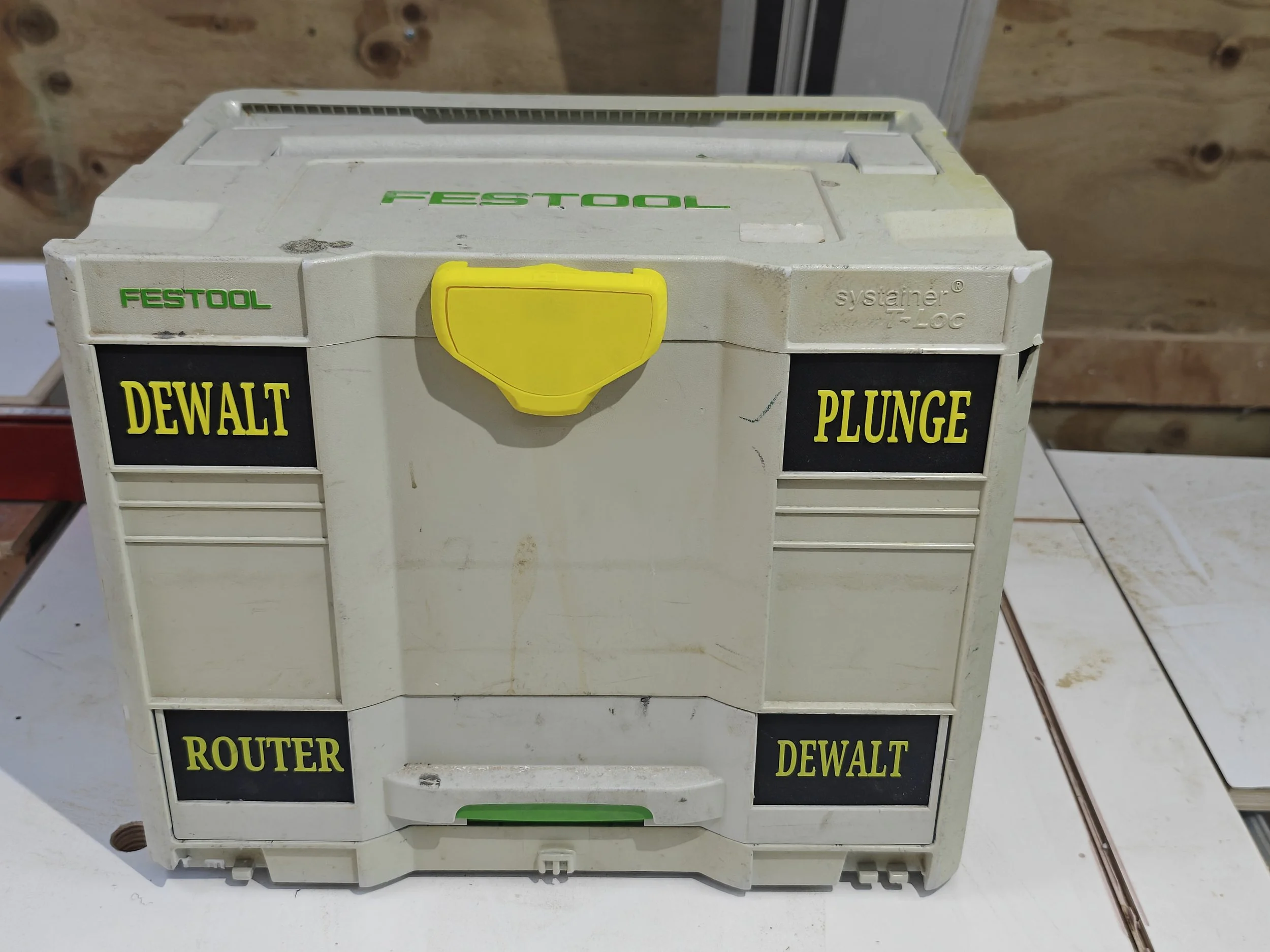 Dewalt 2.jpg