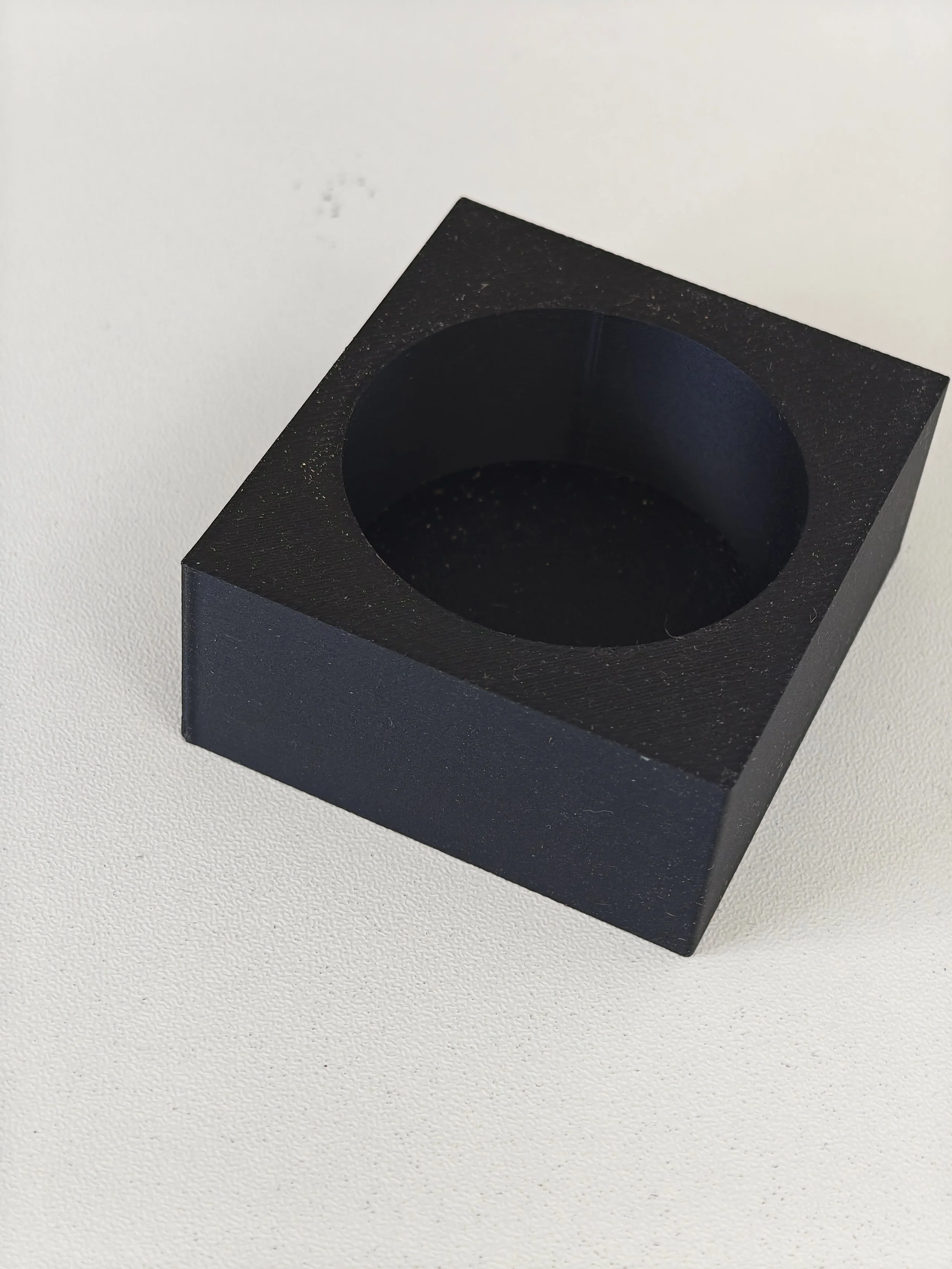 Internal single  Chuck Holder