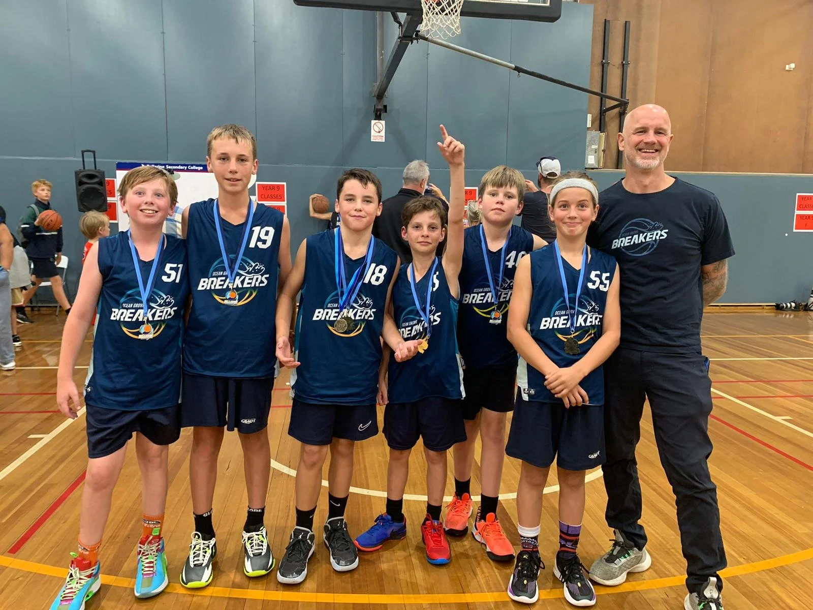 og-breakers-dragons-premiers-02.jpeg