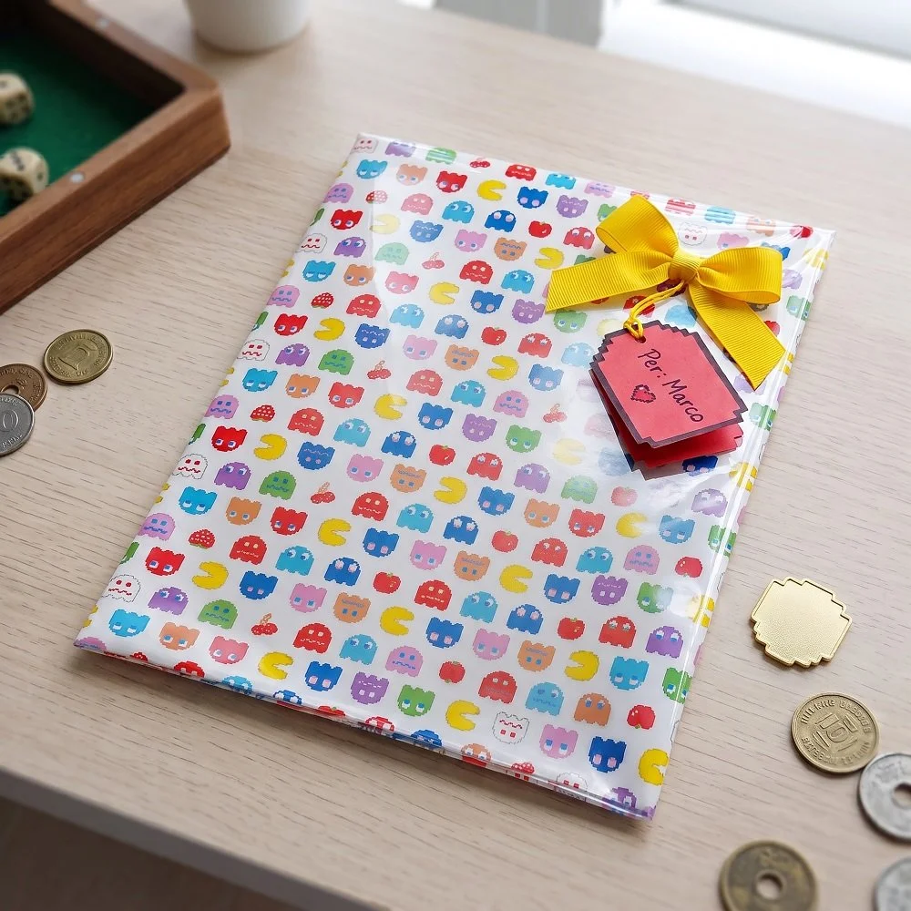 Lotto 10 Buste Regalo e Imballo Retrogaming Stampa Pac-Man (35x50 cm) – Fondo Bianco Multicolore