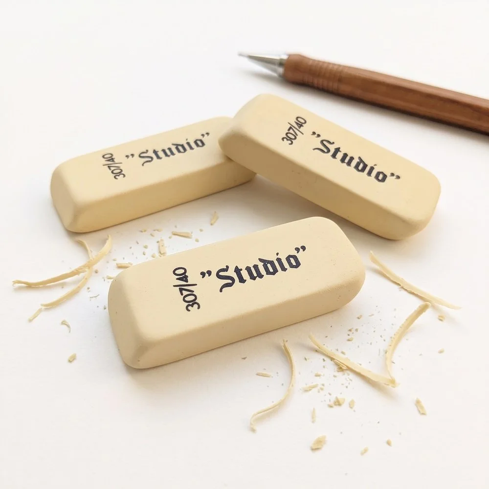 studio 307 40 gomme vintage.jpg