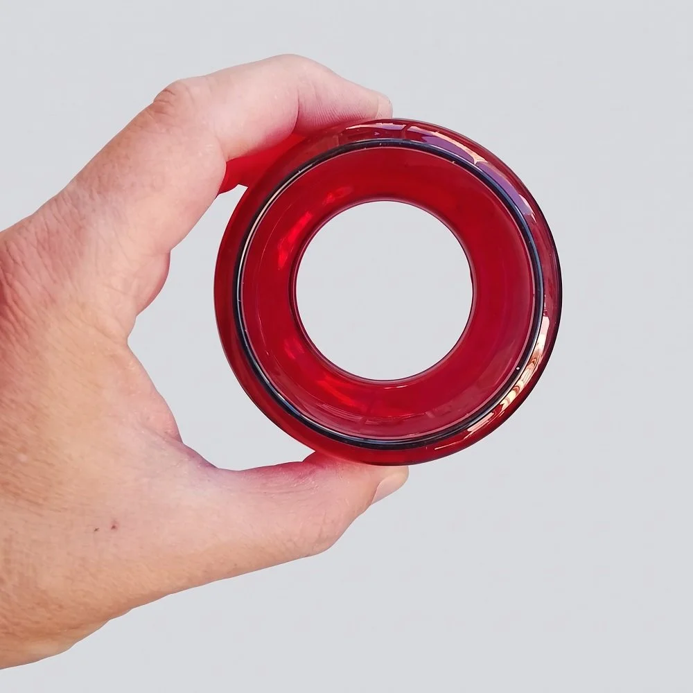 accessorio per candele rosso in vetro - Copia.jpg