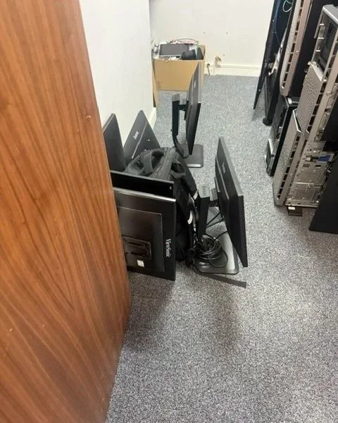 joe_junk_glasgow_house_clearance_1.jpg