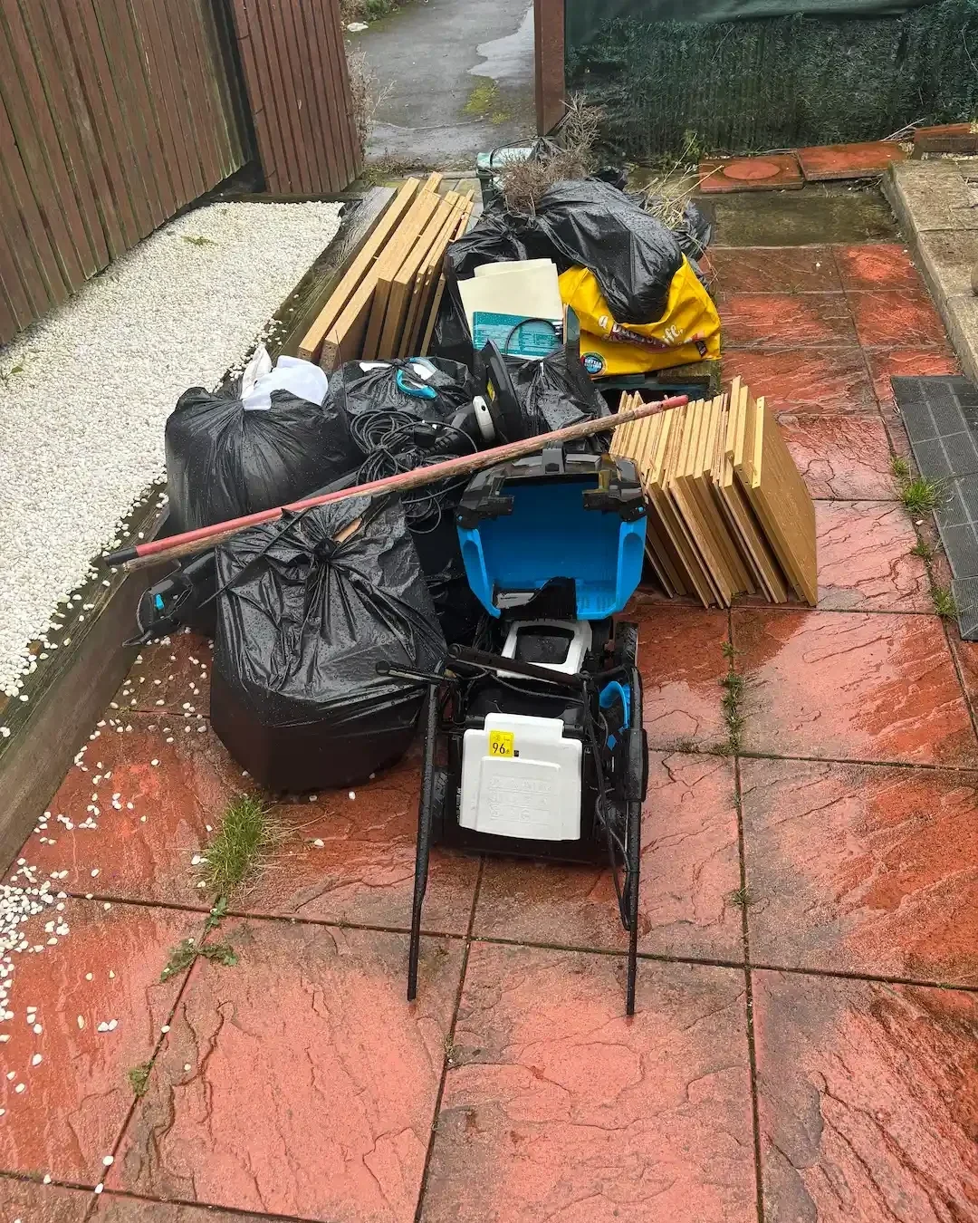 joe_junk_livingston_rubbish.webp