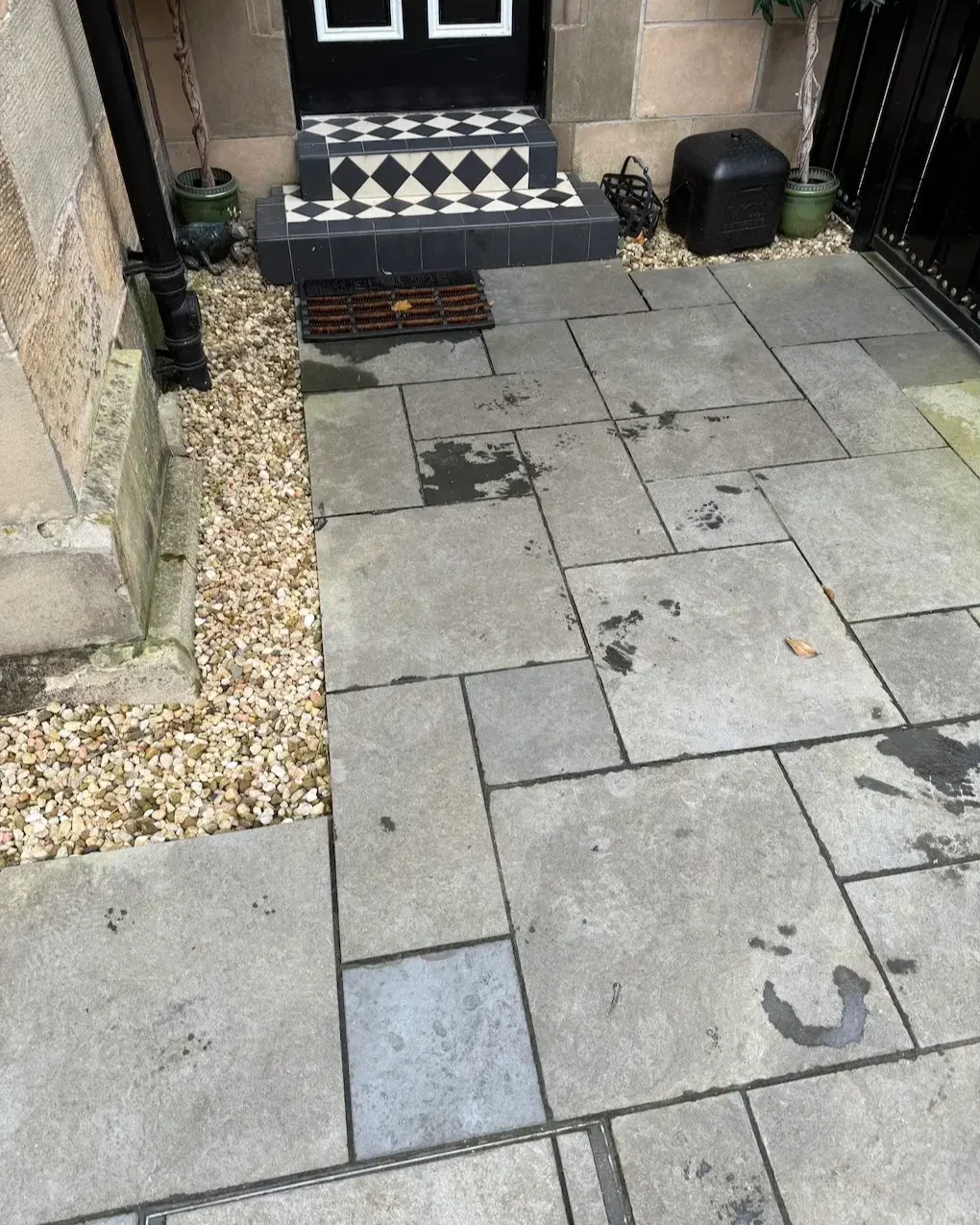 glasgow_west_end_joe_junk.webp