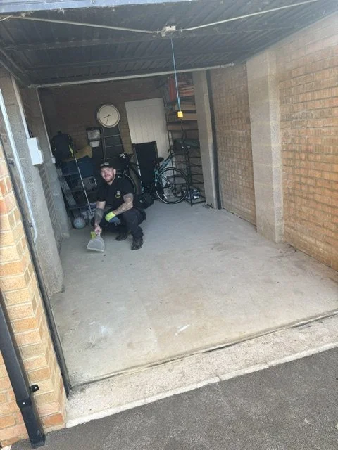joe_junk_garage.jpeg