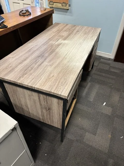 office_glasgow_joe_junk_6.jpeg