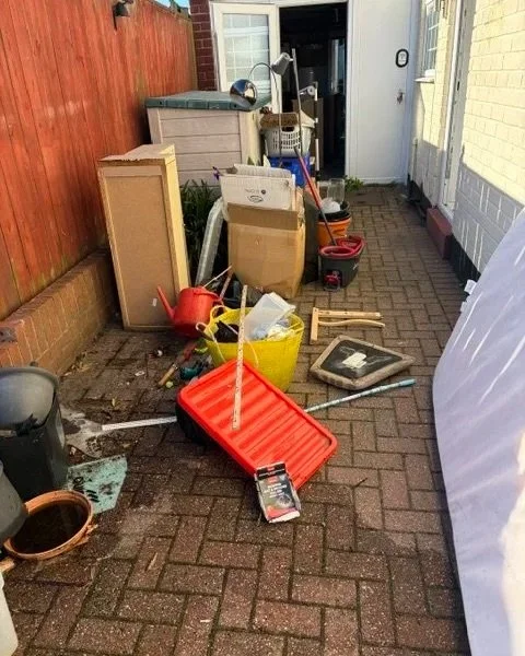 joe_junk_whitley_bay_1.jpg