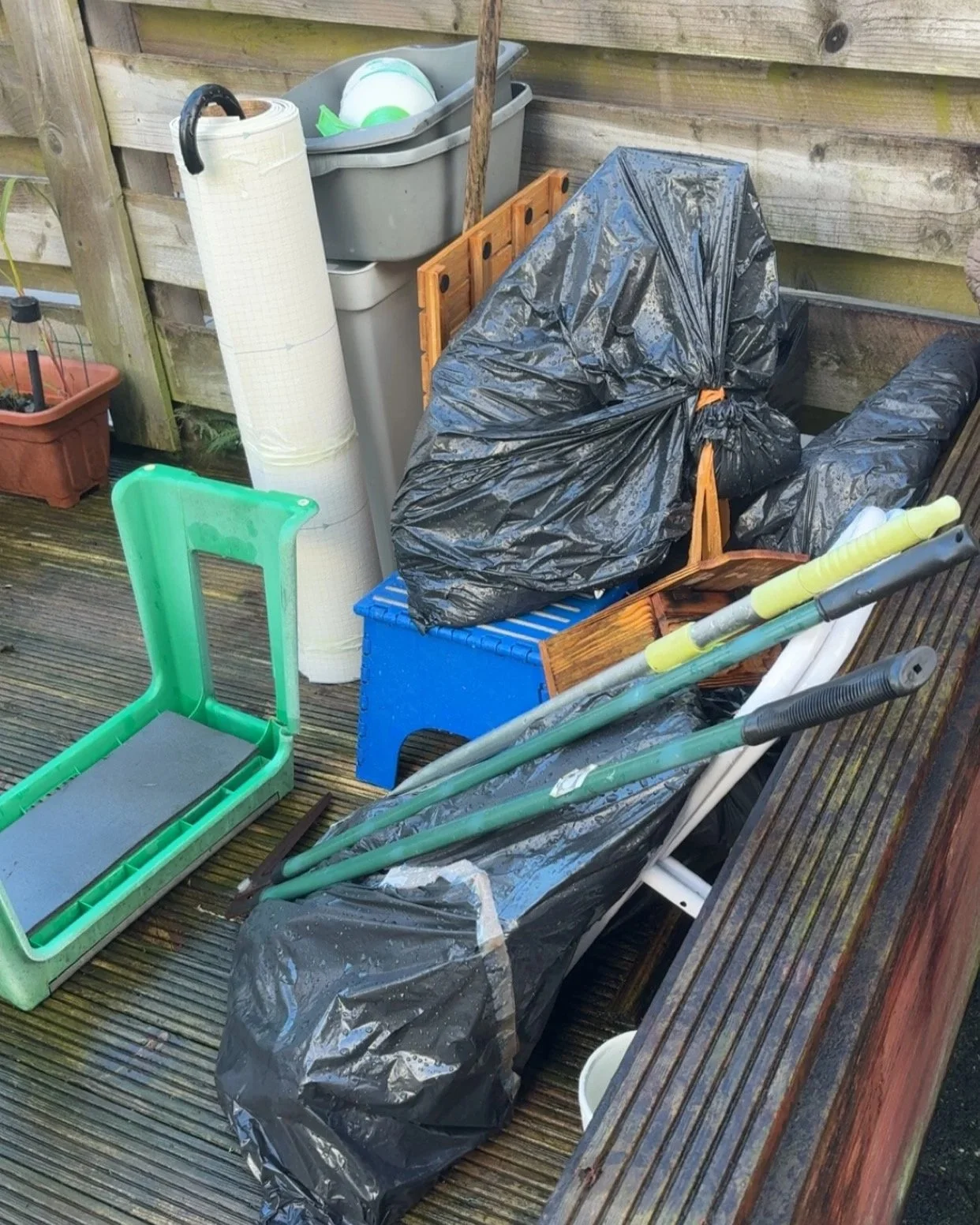 hamitlon_joe_junk.jpg