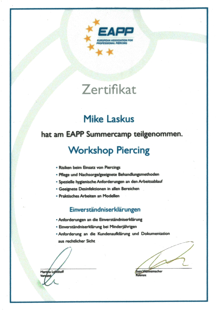Zertifikat von der European Association for Professional Piercing (EAPP) für Mike Laskus, Teilnahme am Summercamp, Workshop Piercing, mit Unterschriften.