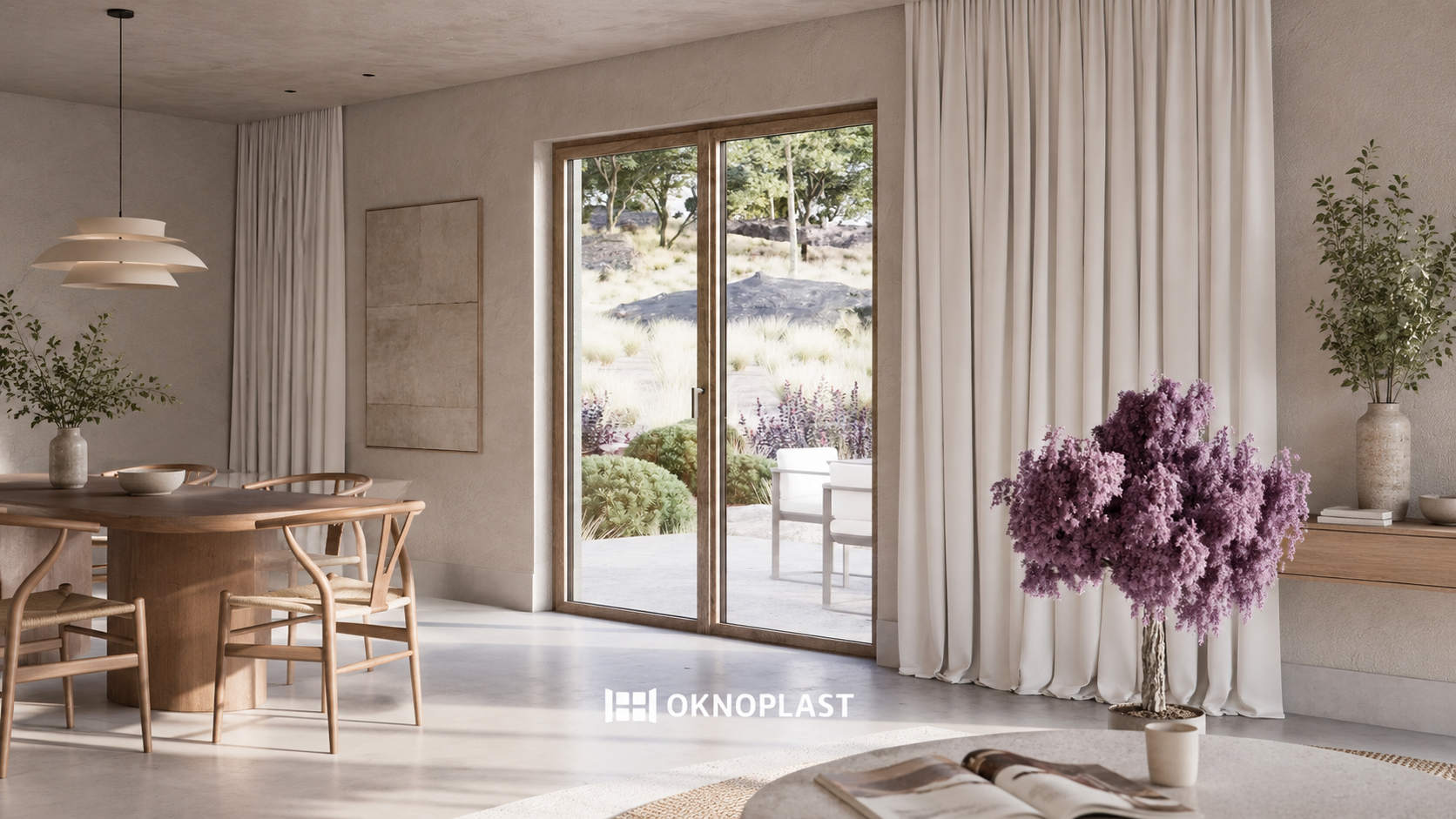 Salle à manger avec une porte-fenêtre PVC donnant sur un jardin provençal