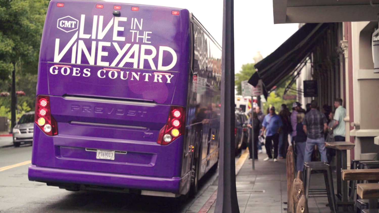 LIV-BUS-02.png