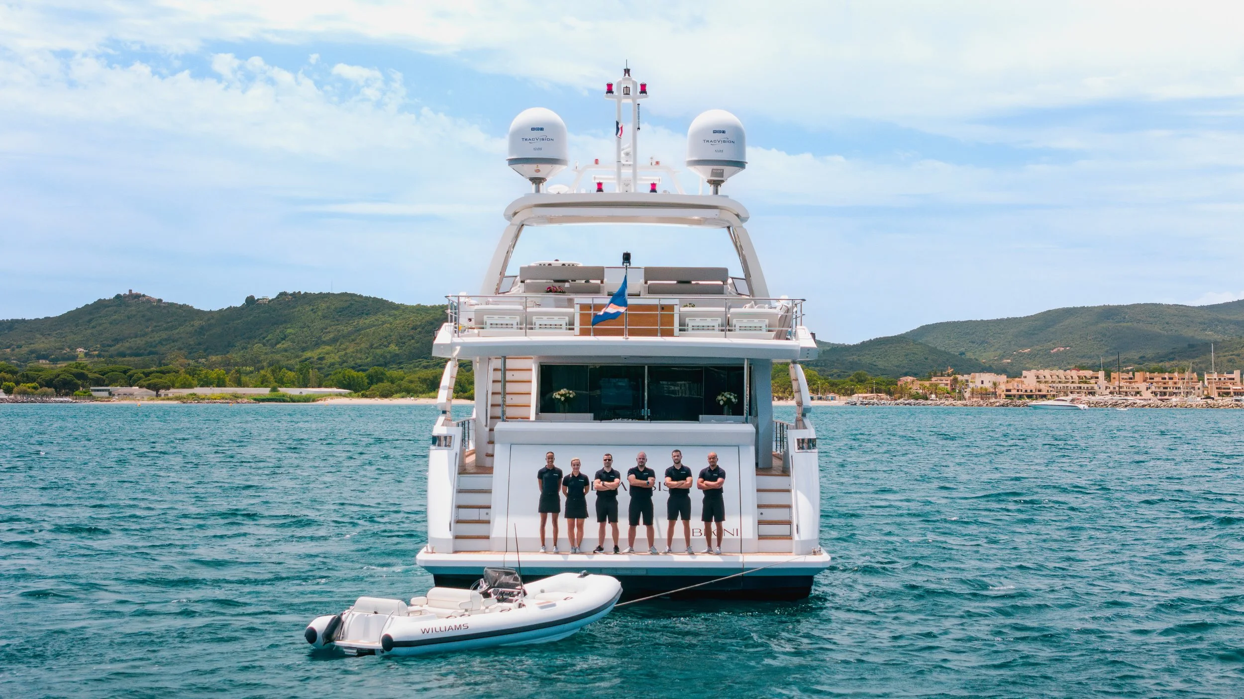Azimut Grande 33