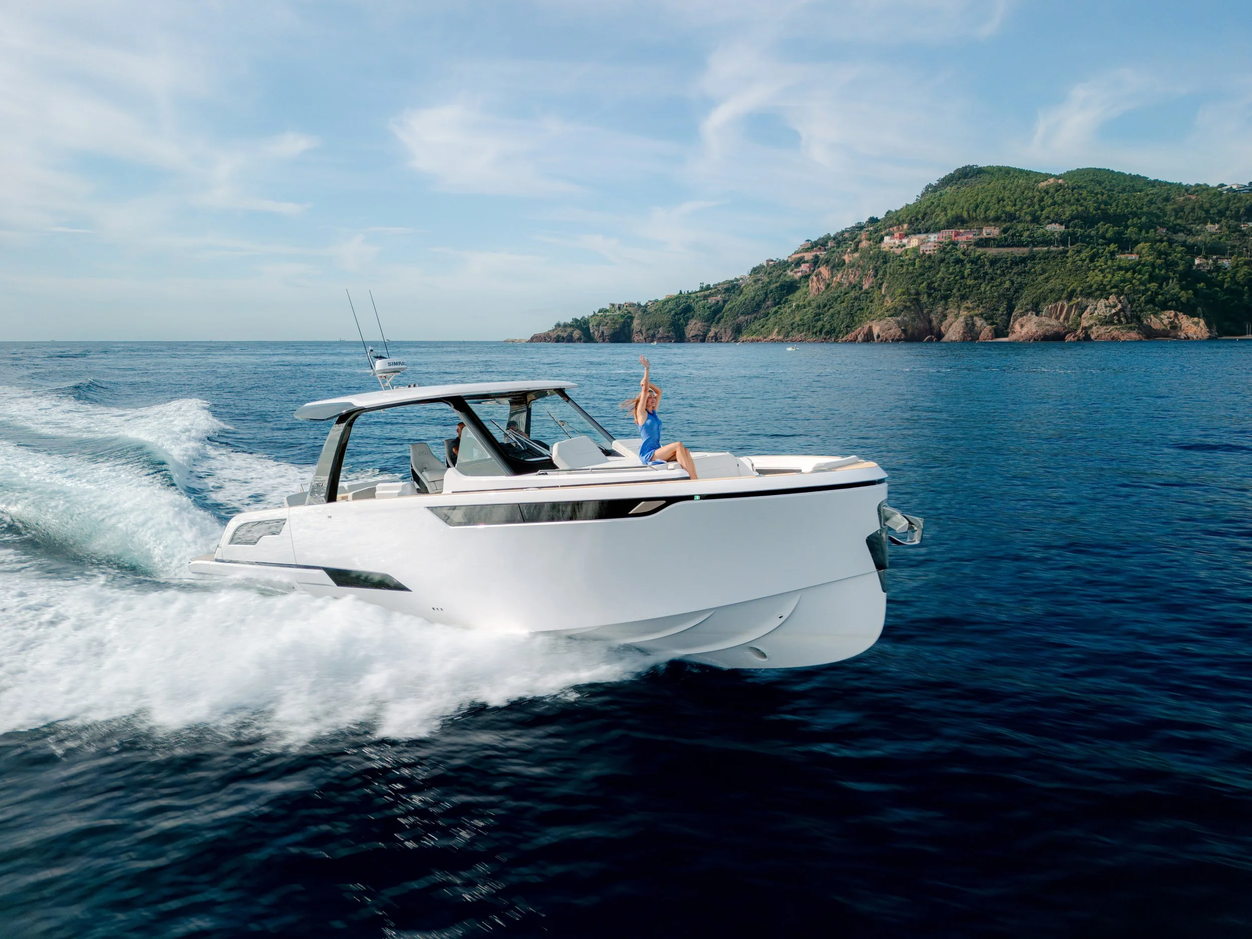 Level Yachts 43