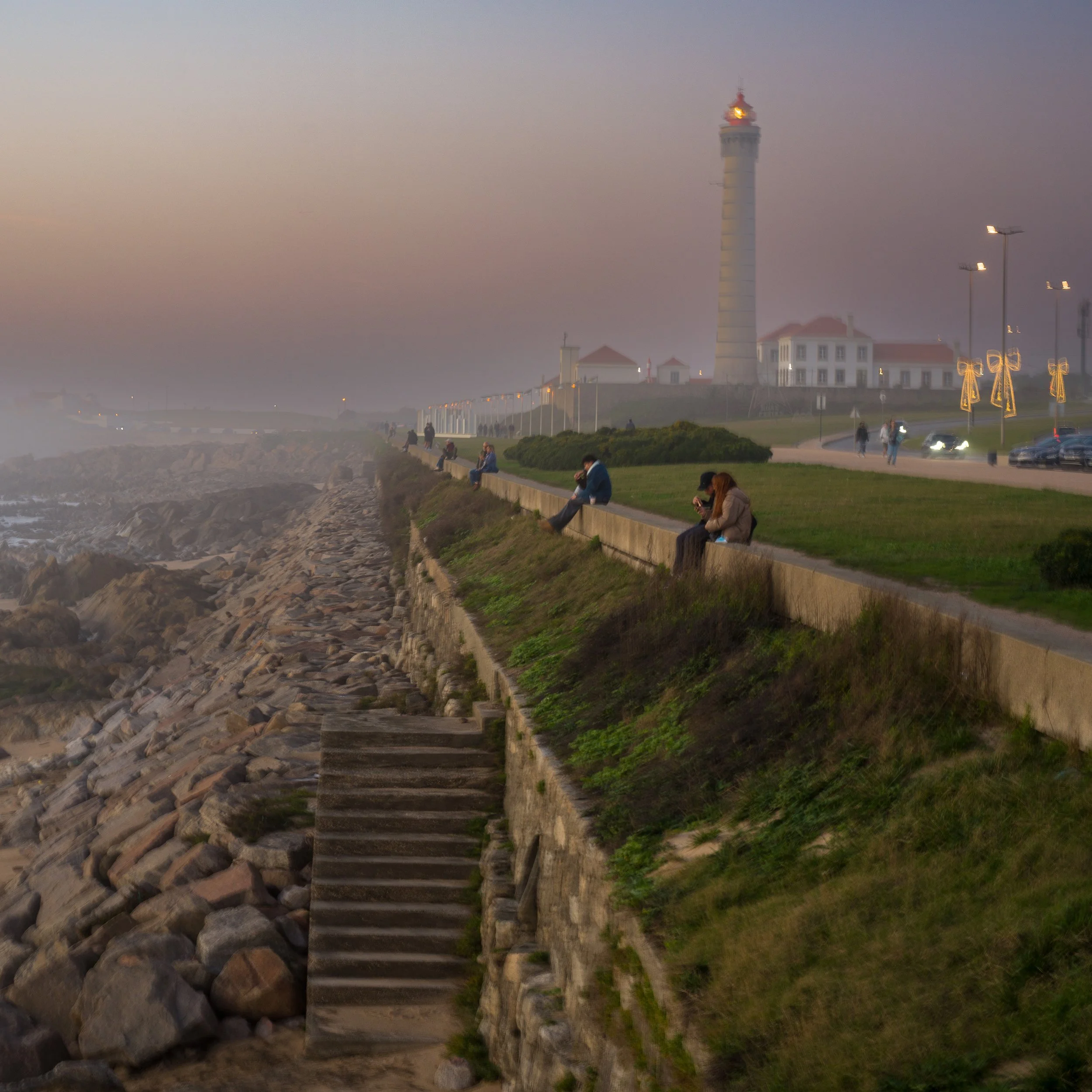 sea wall B0002879 web.jpg