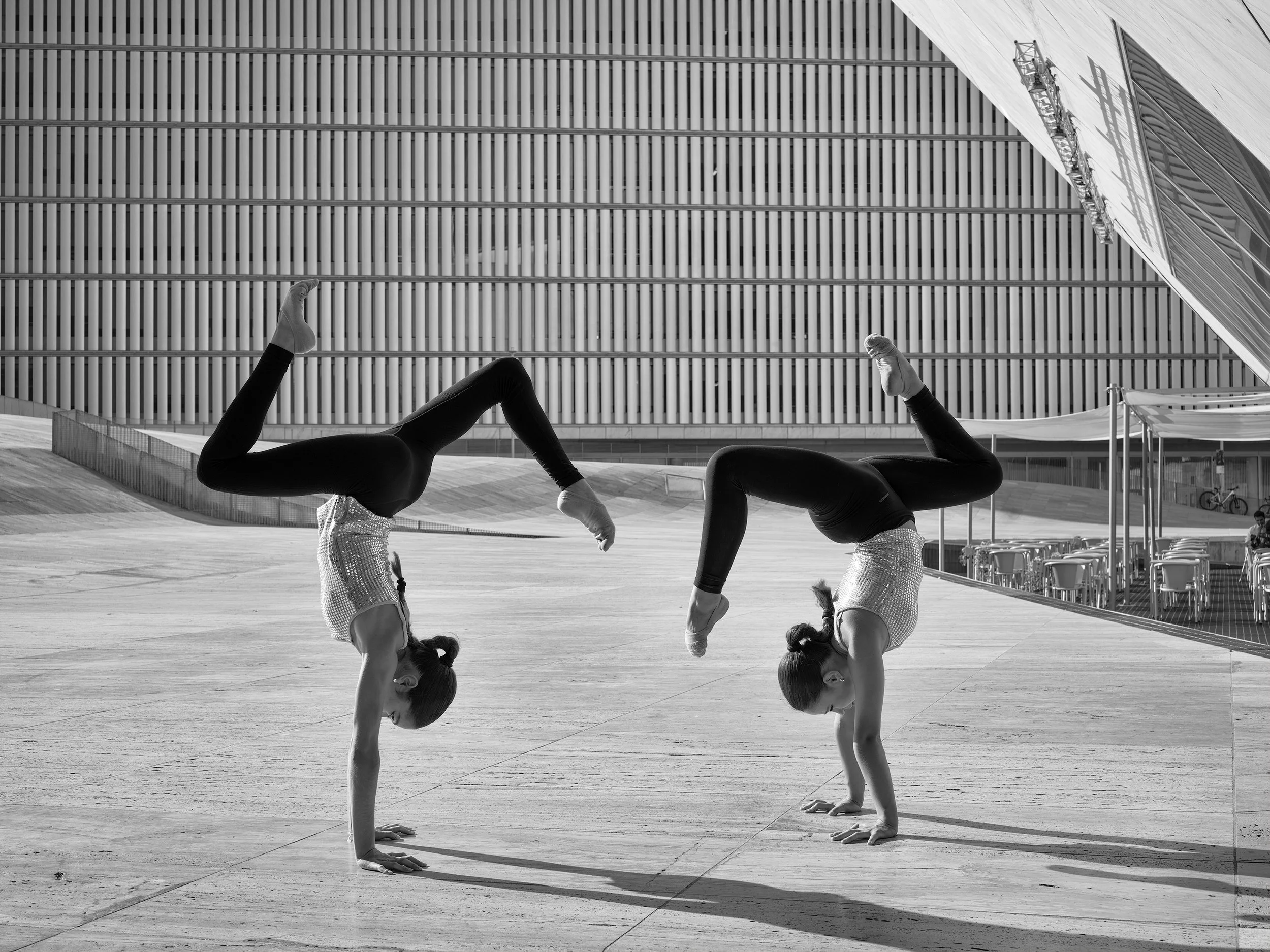 Counter Balance B0001675-bw web.jpg