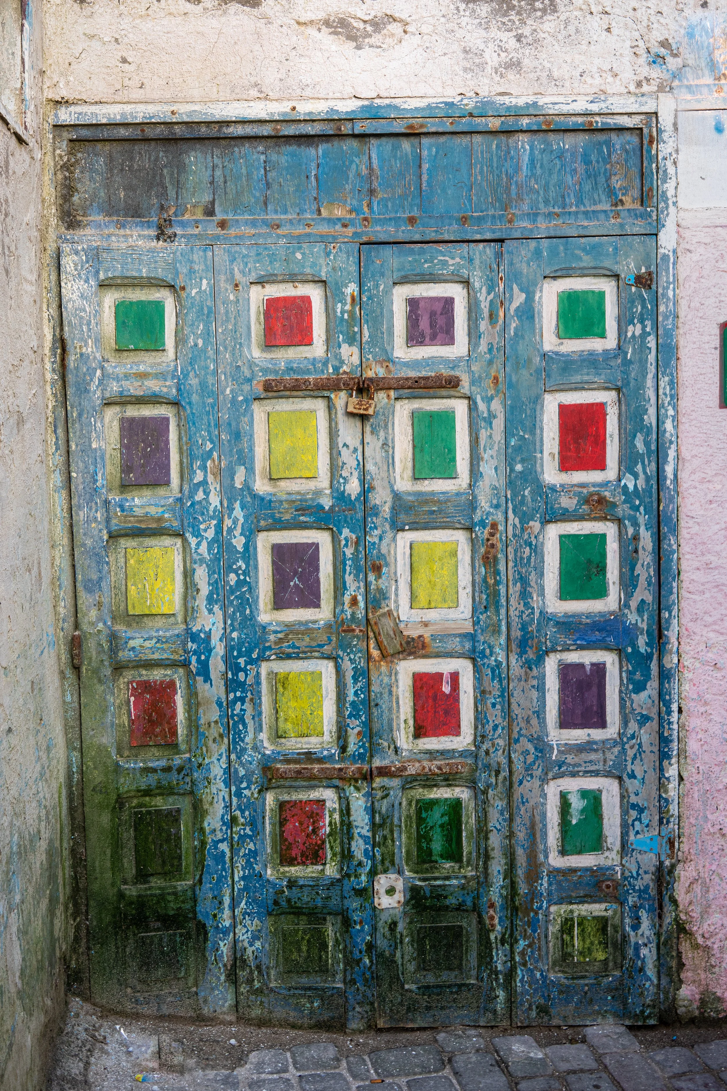 Weathered Portal DSC03236 web.jpg