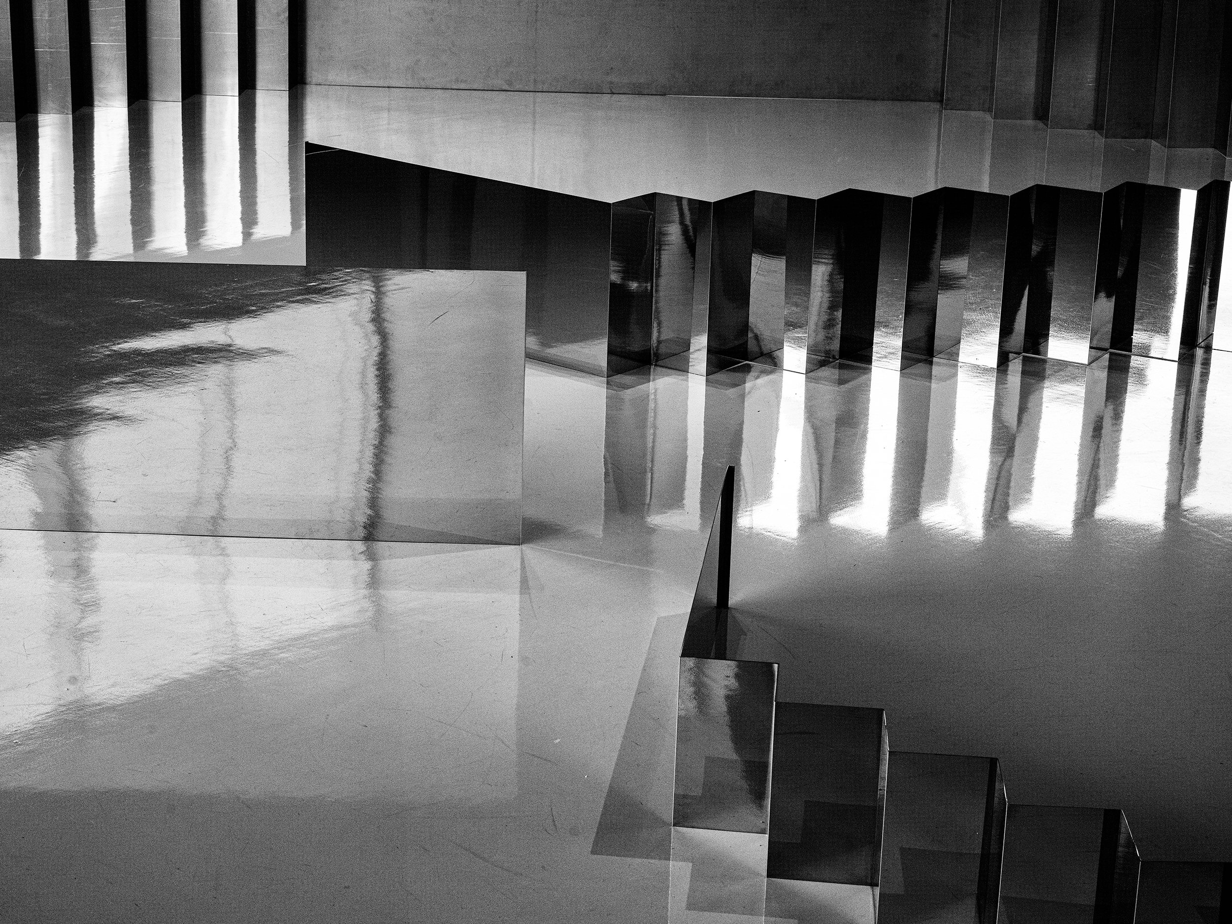 Abstract metal B0006089 bw web.jpg