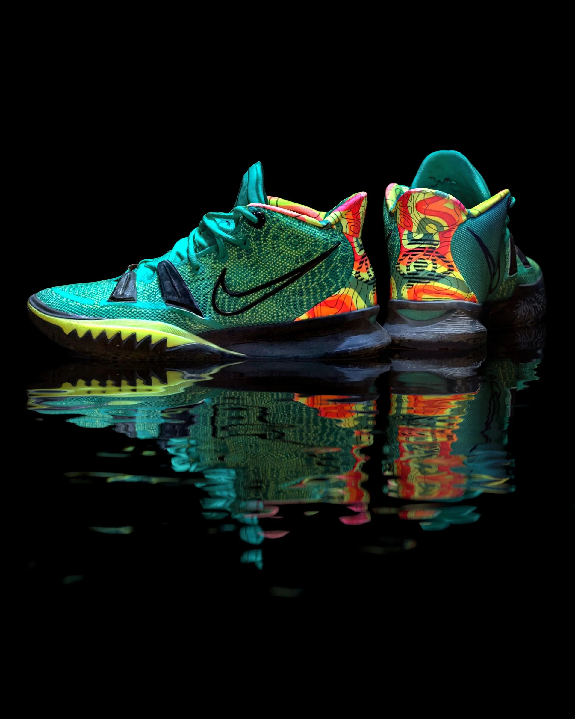 luis-tejeda-shoes-closeup-dof-4k.jpg