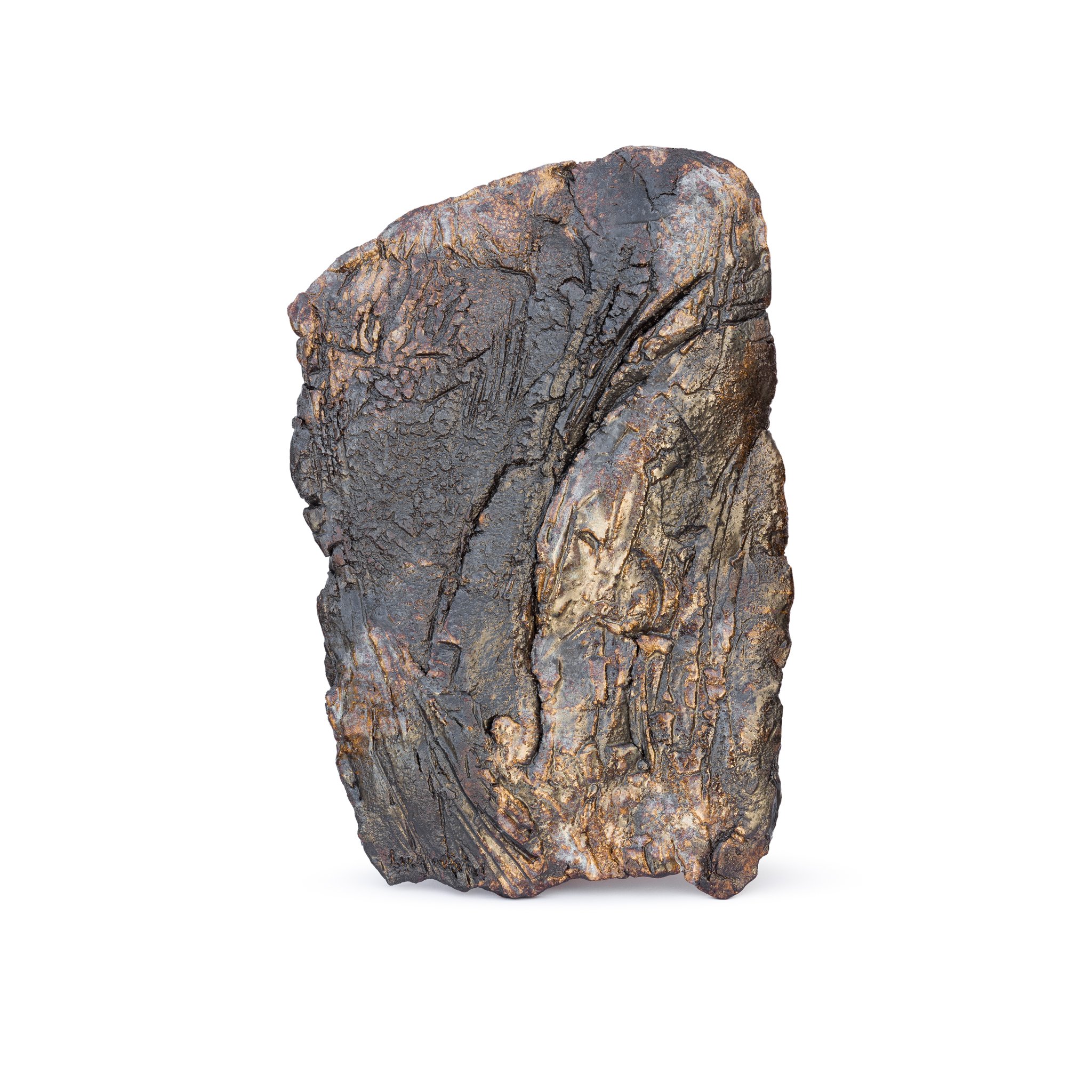 Refractory clay, oxides and engobes. Fired at 1220ºC. 33 x 49 x 3 (cm)
