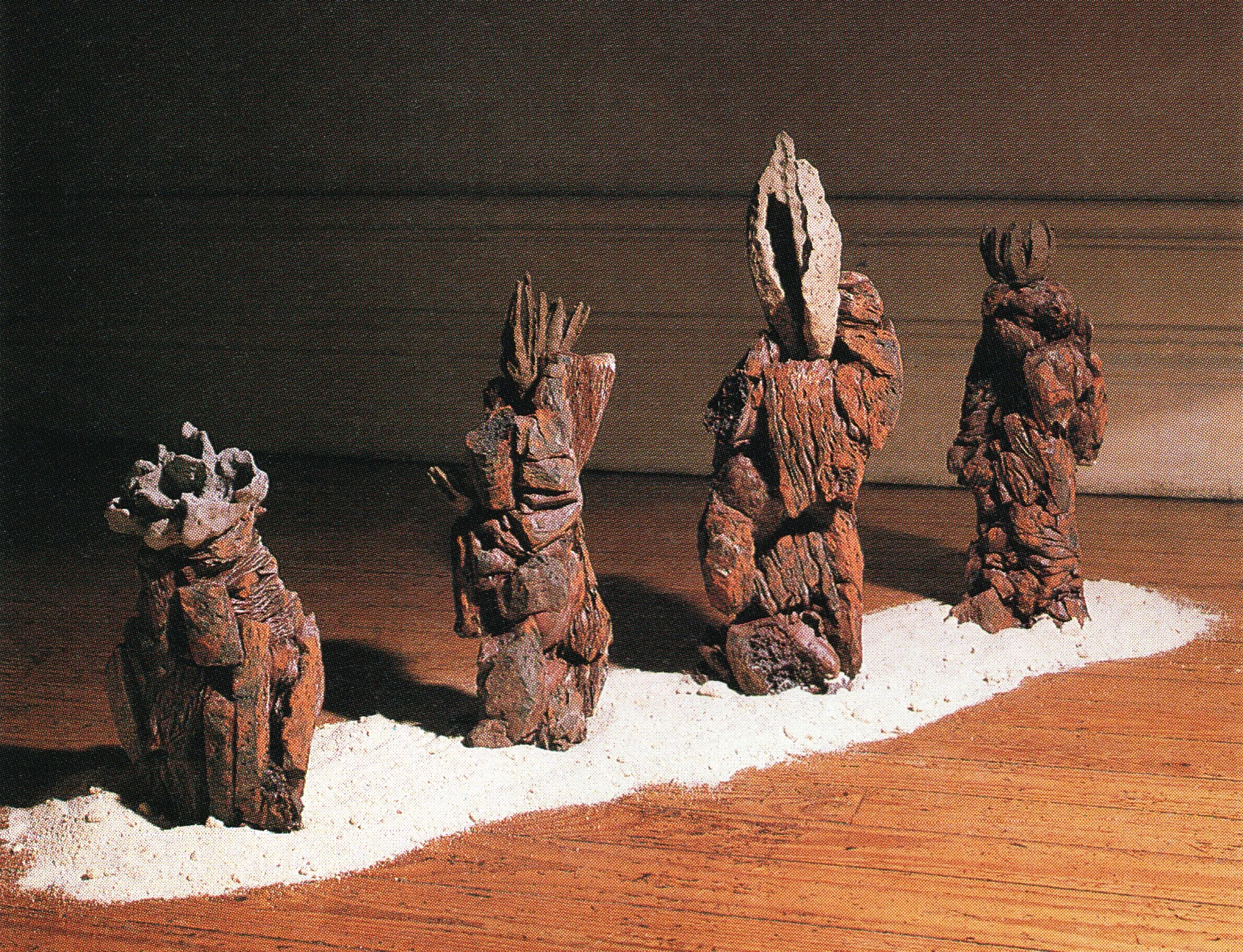 Sculpture by João Carqueijeiro.