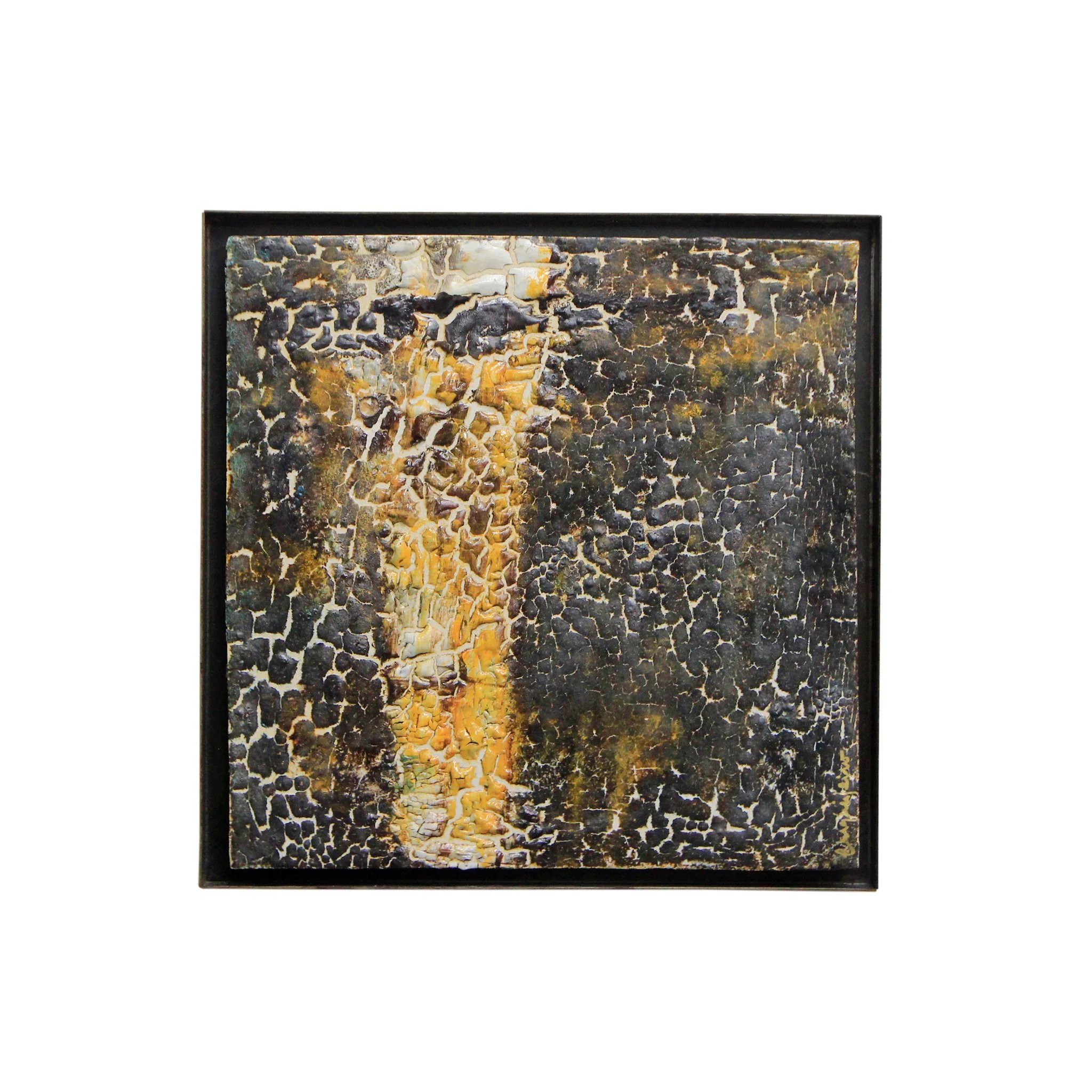 Stoneware, porcelain, oxides and glazes. Fired at 1150ºC. Includes the metal frame. 48,5 x 48,5 x 3 (cm)