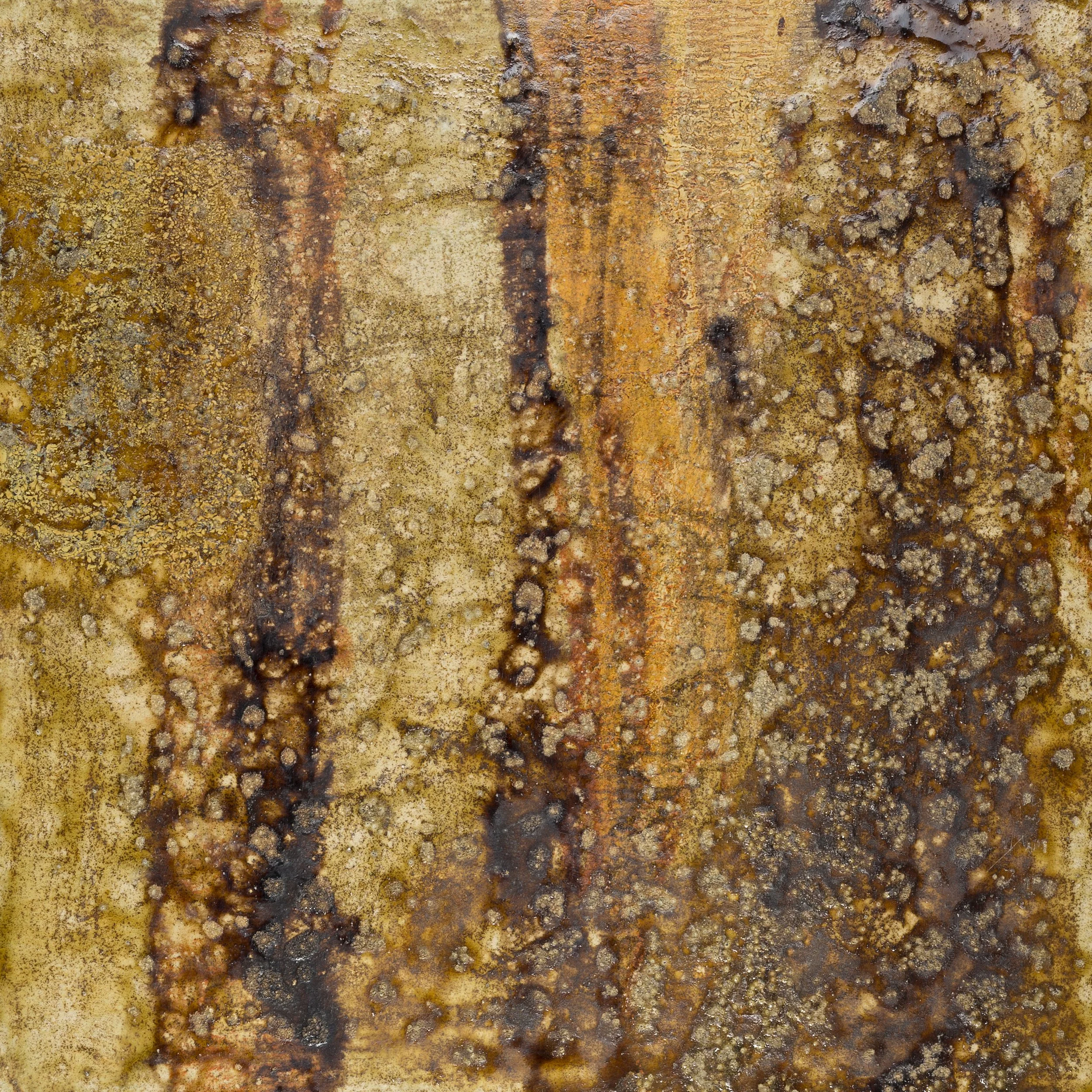 Close-up of a ceramic work by João Carqueijeiro.