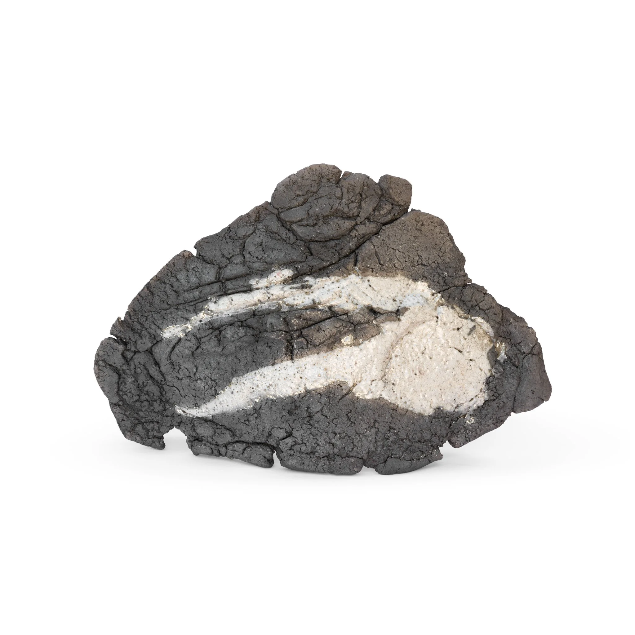 Glazed raku fired at 1000ºC. 27x 30 x 7 (cm)