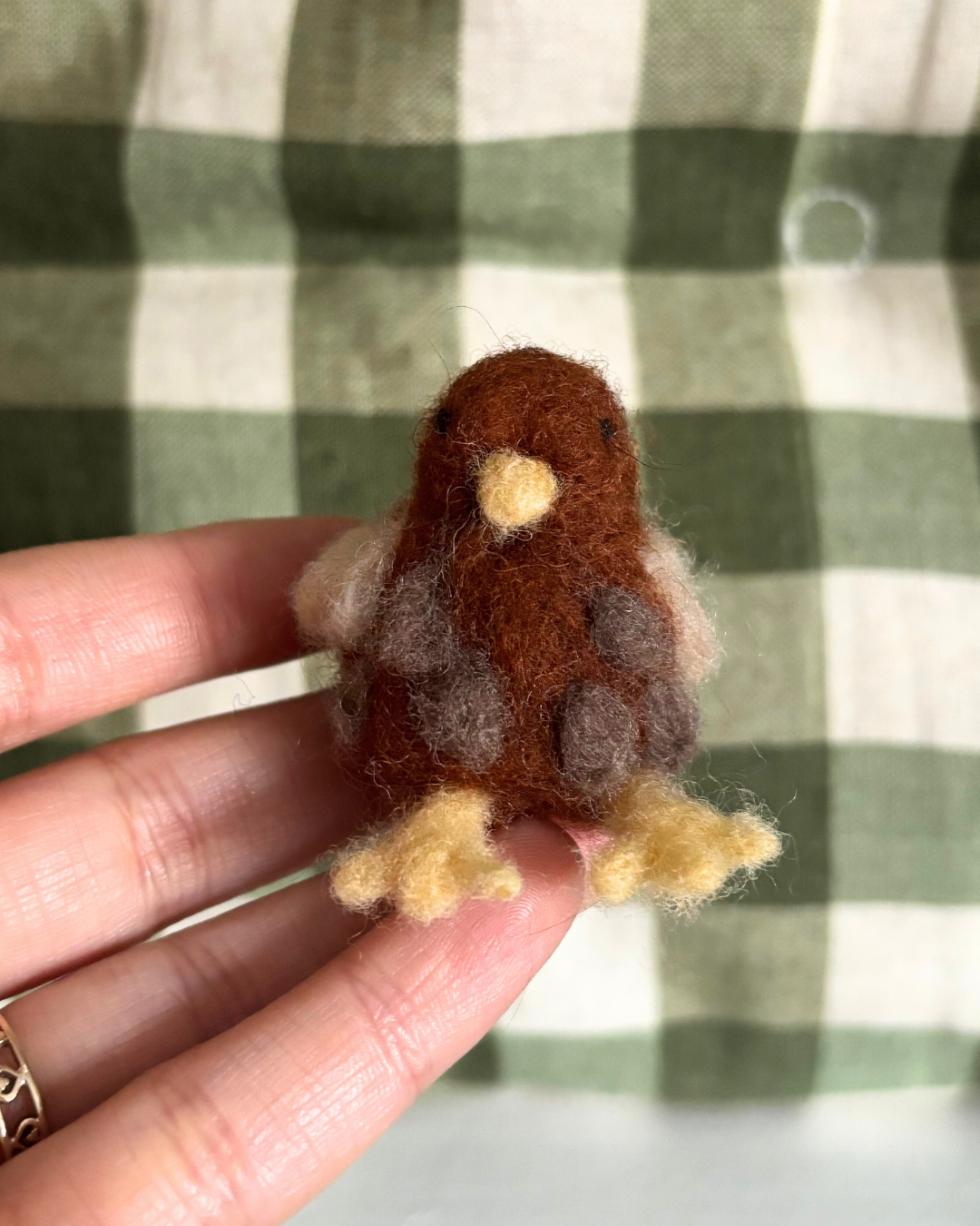 Felted Chicken (Mini-Brown)