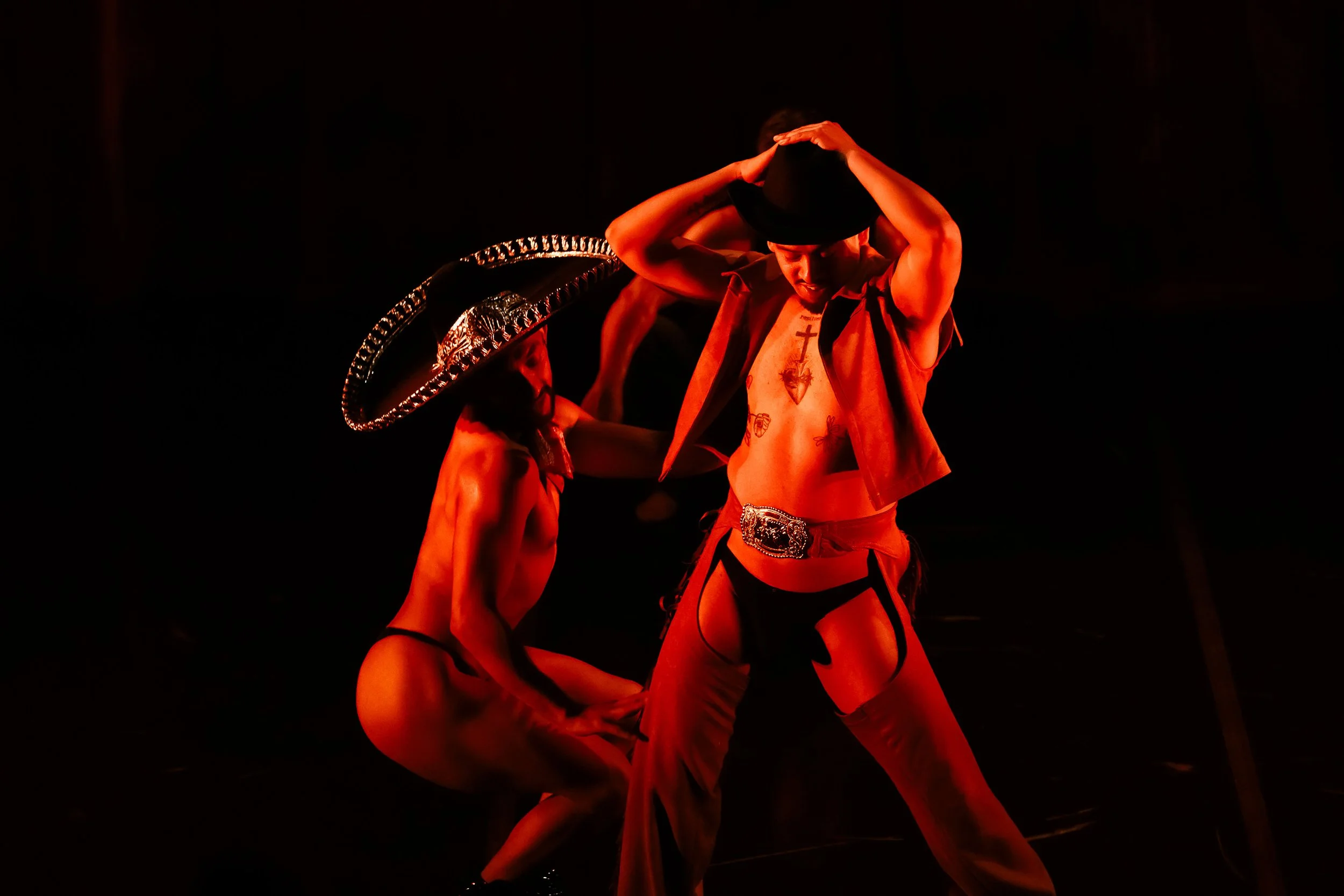 Mucho.Machismo.y.Pocos.Machos-0245.jpg