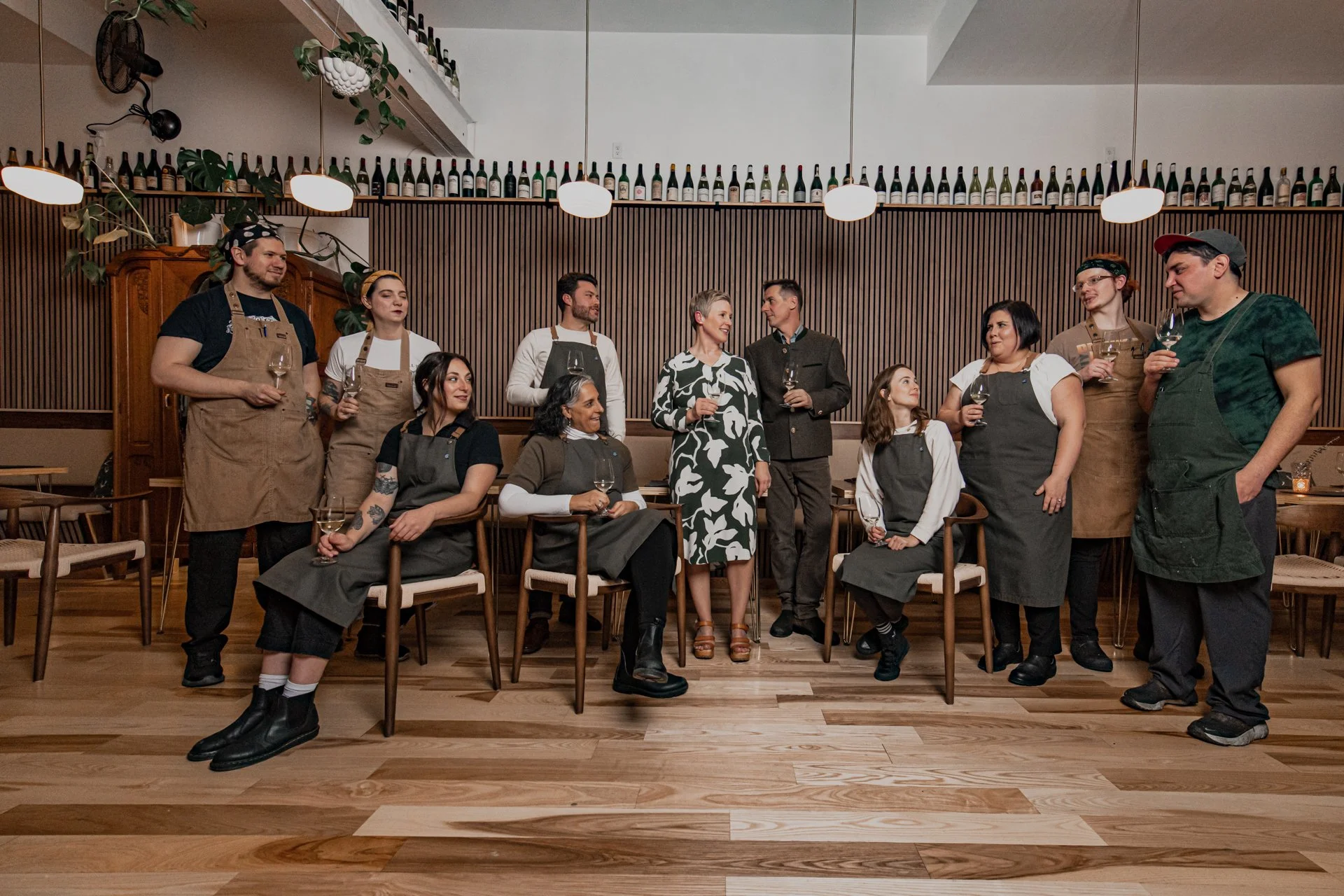 Full_Team_Kabinette20221130165356.jpg