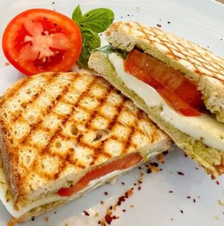 Mozzarella Toast