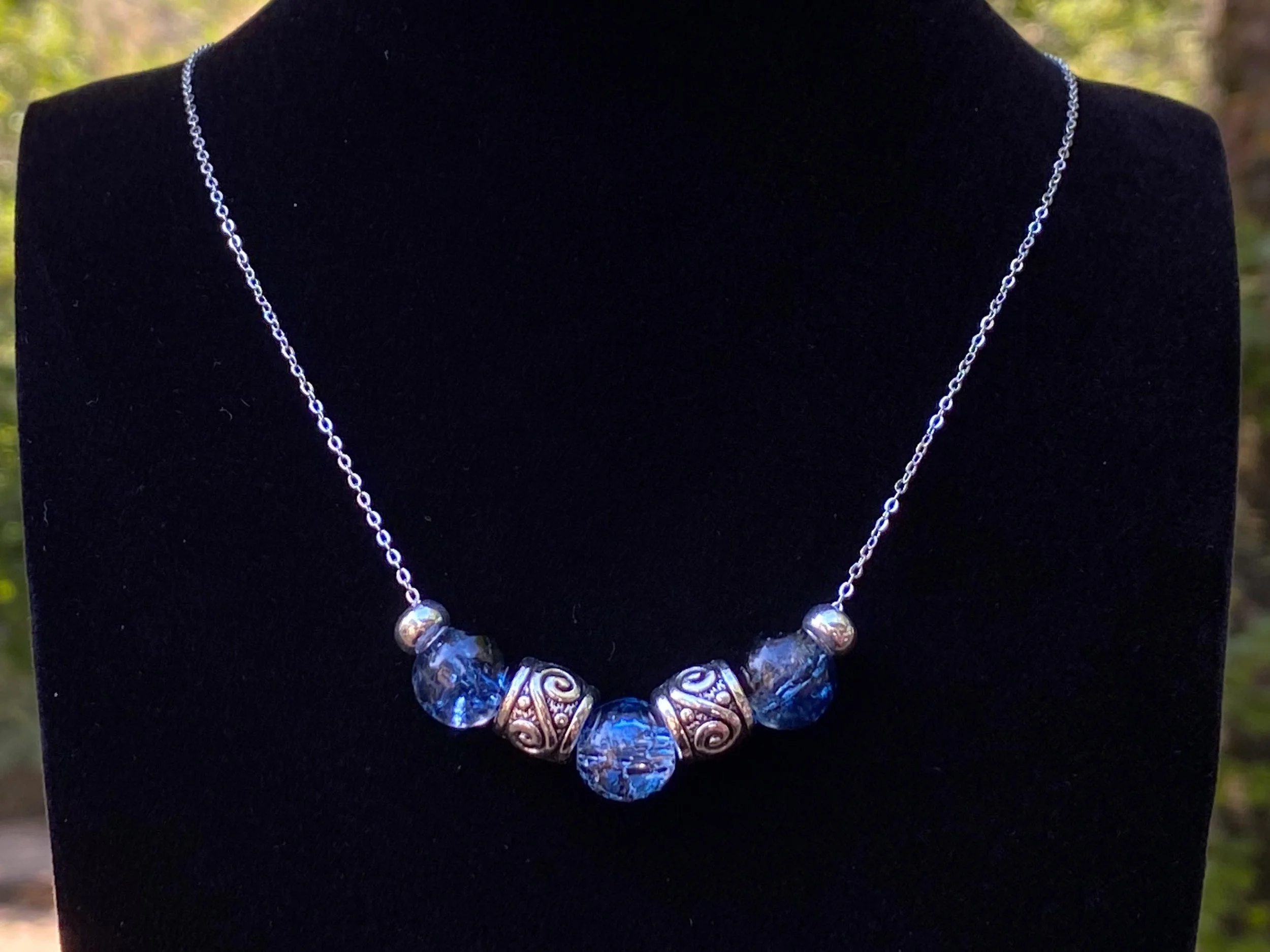 Midnight Serenade Necklace 2.jpg