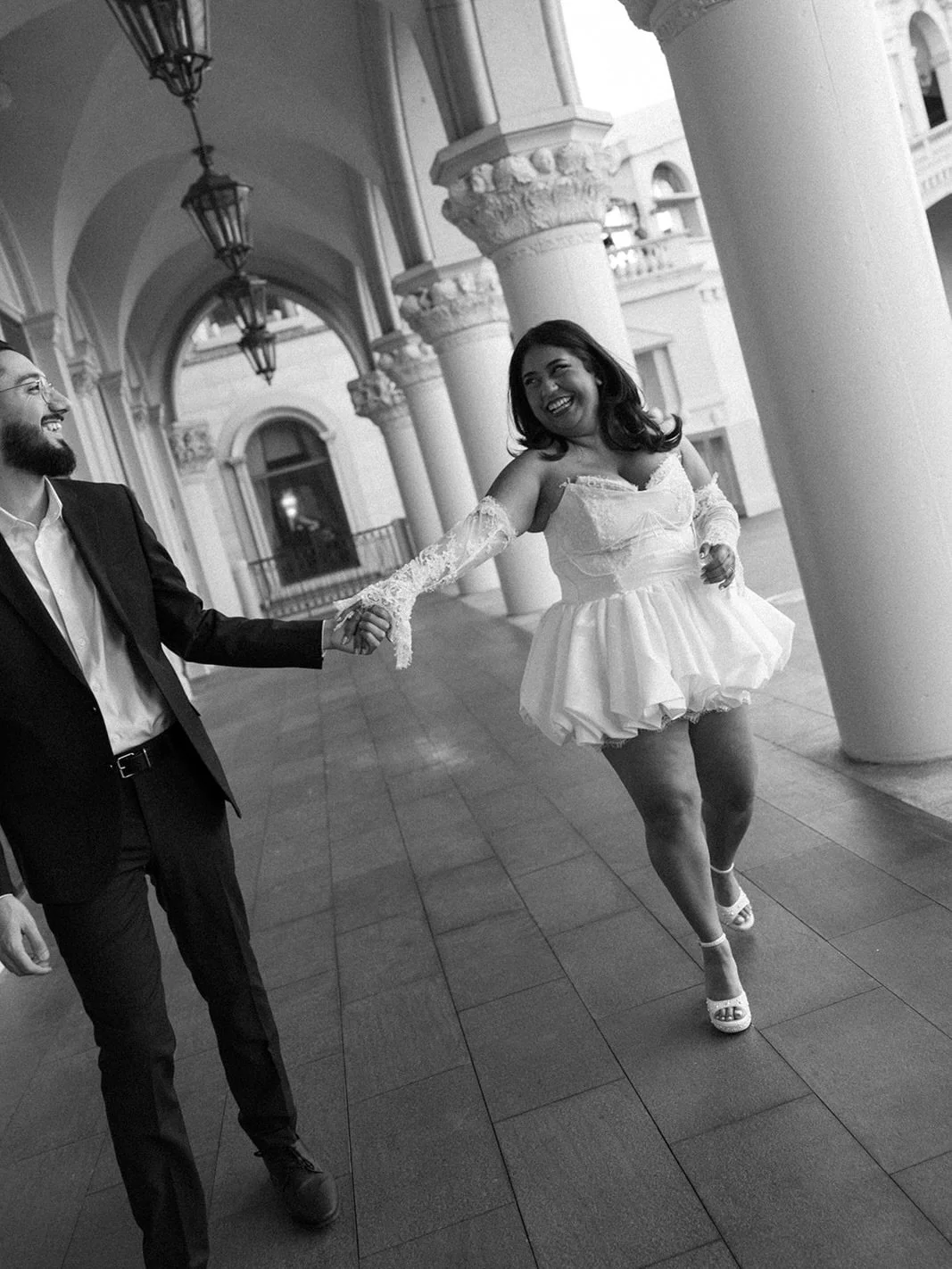 roaming around the streets of vegas with these two lovebirds 🕊️✨

happy valentine&rsquo;s day! know that you are loved!