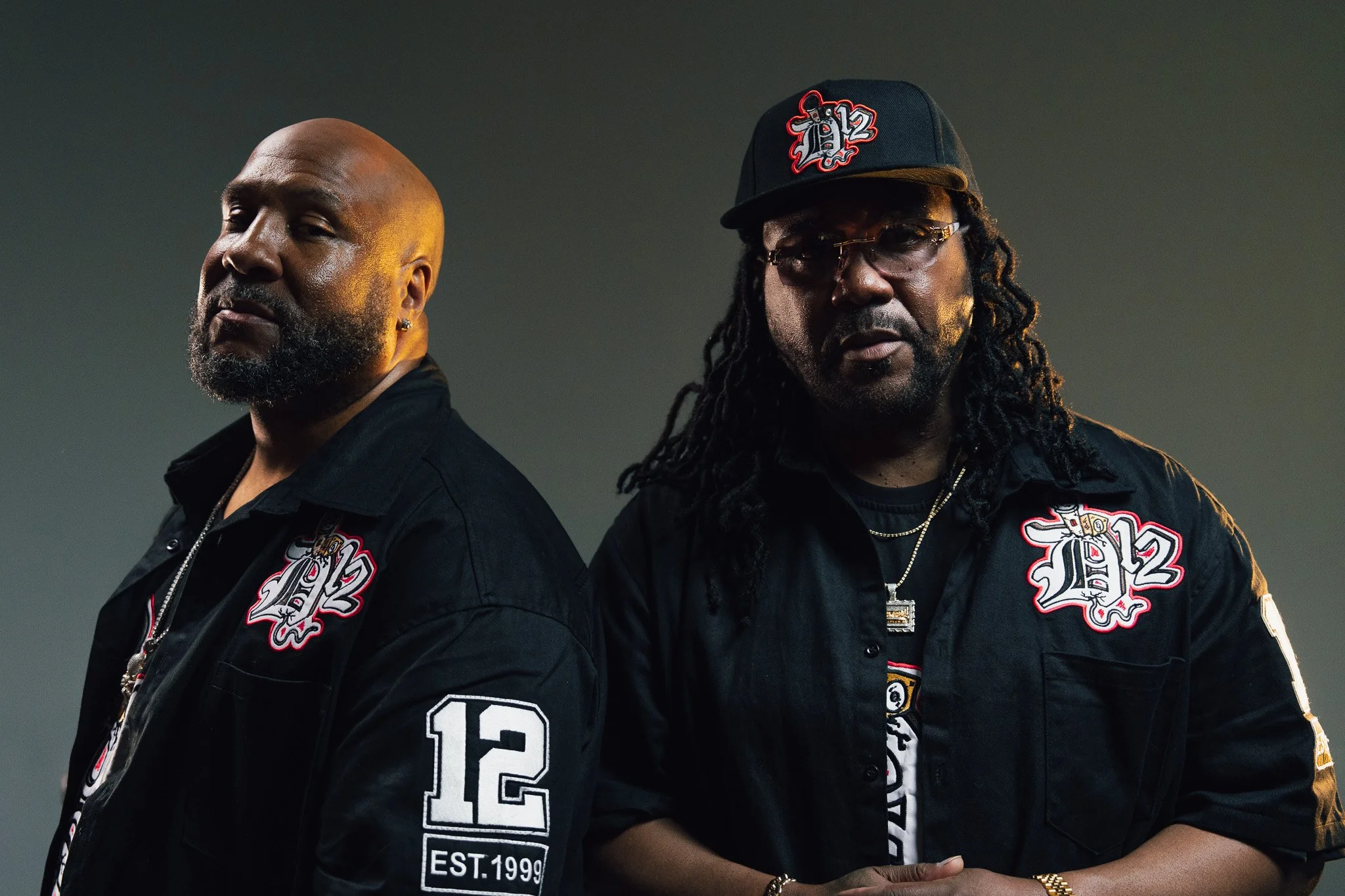 D12