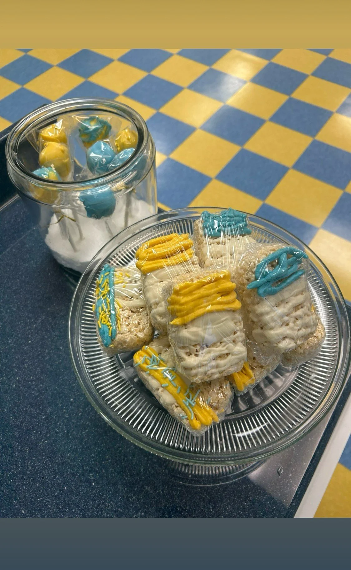 Charly Bars and Cake Pop Bundle