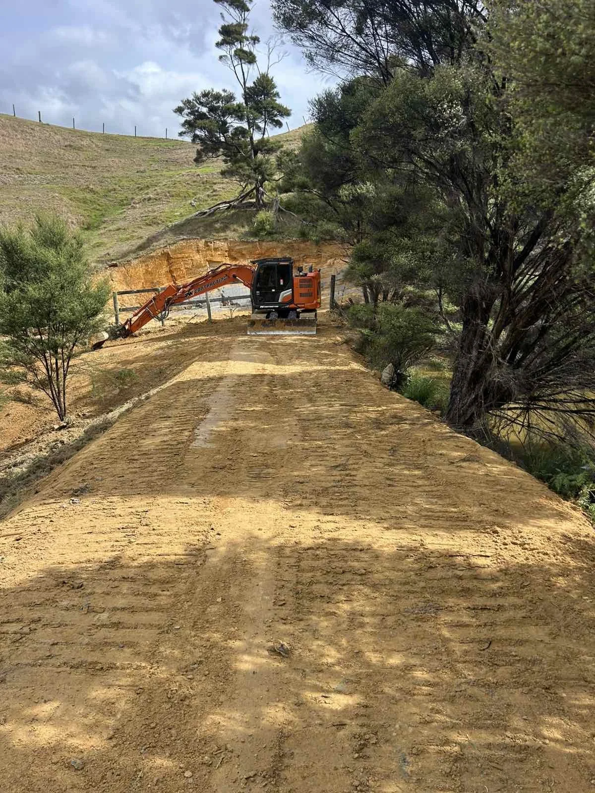 FW Contracting Earthworks.JPG