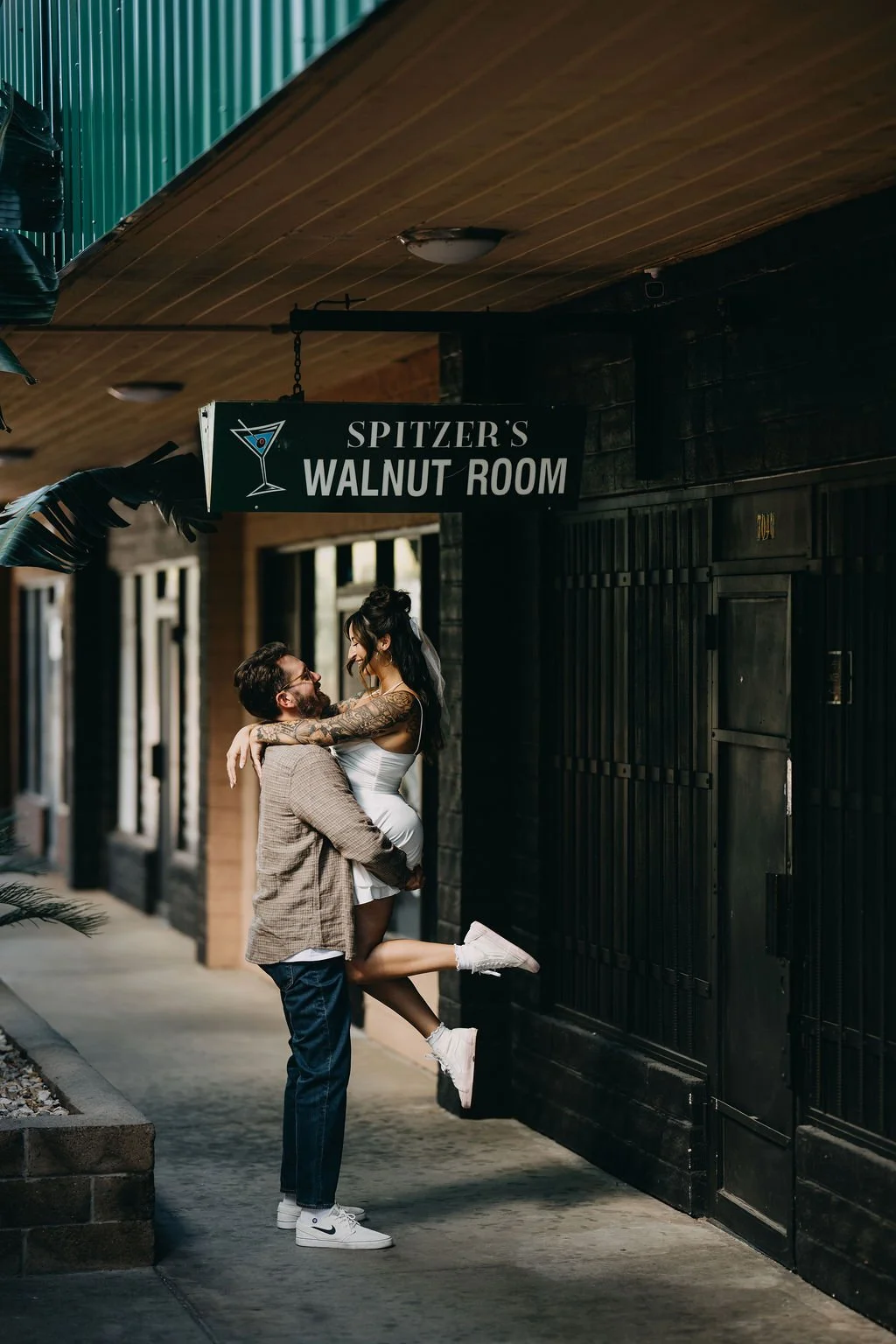 Liz&Travis-17.jpg