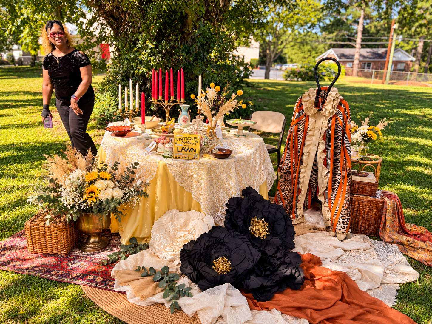 Boho Vintage Market Under the Tree.png