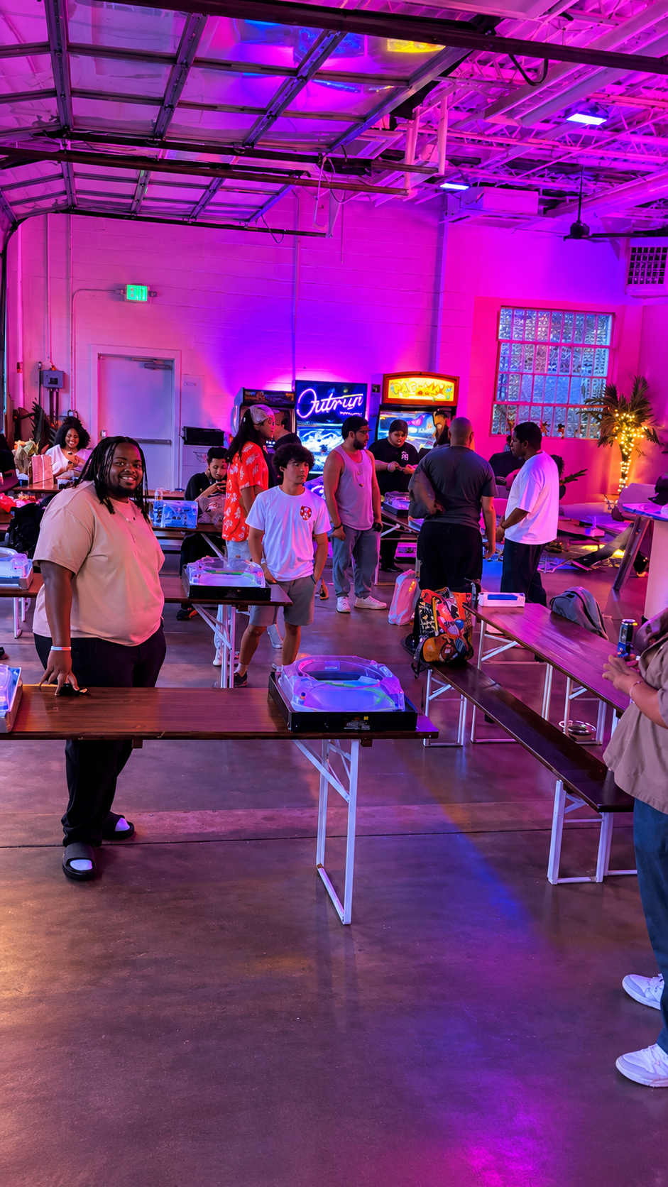 Neon Arcade Meetup at the Warehouse.png