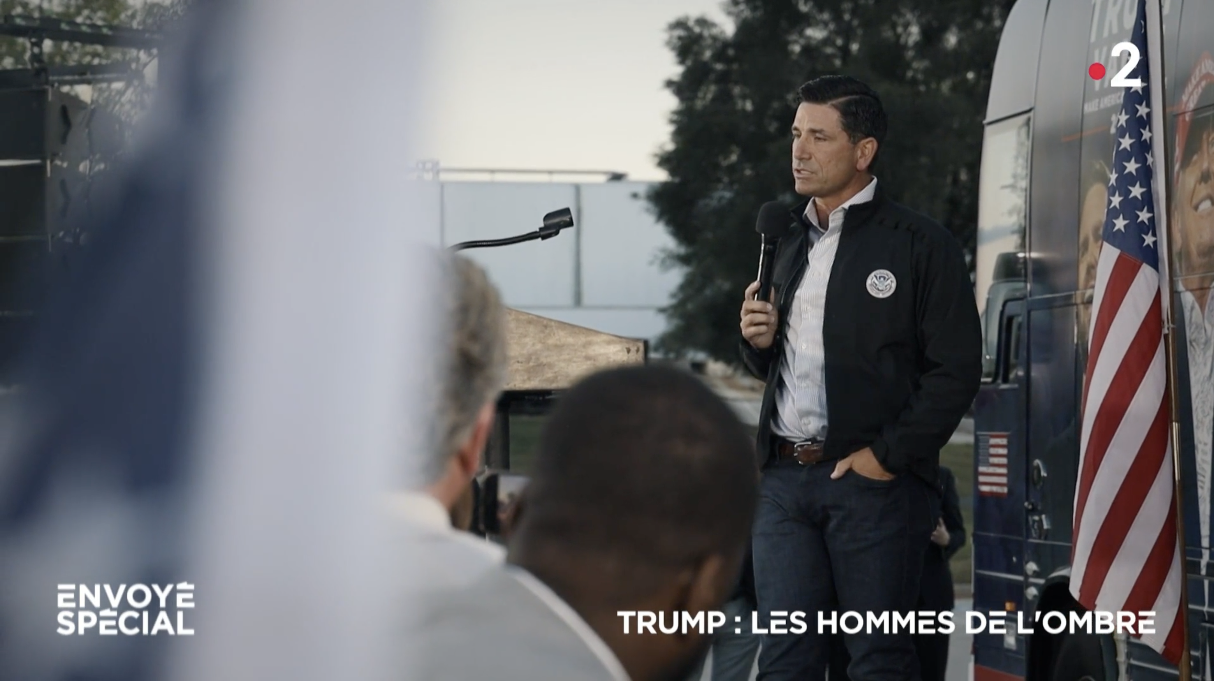 Stills_Envoye Special_Trump 7.png