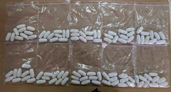 COCA CAPSULE 3.jpg